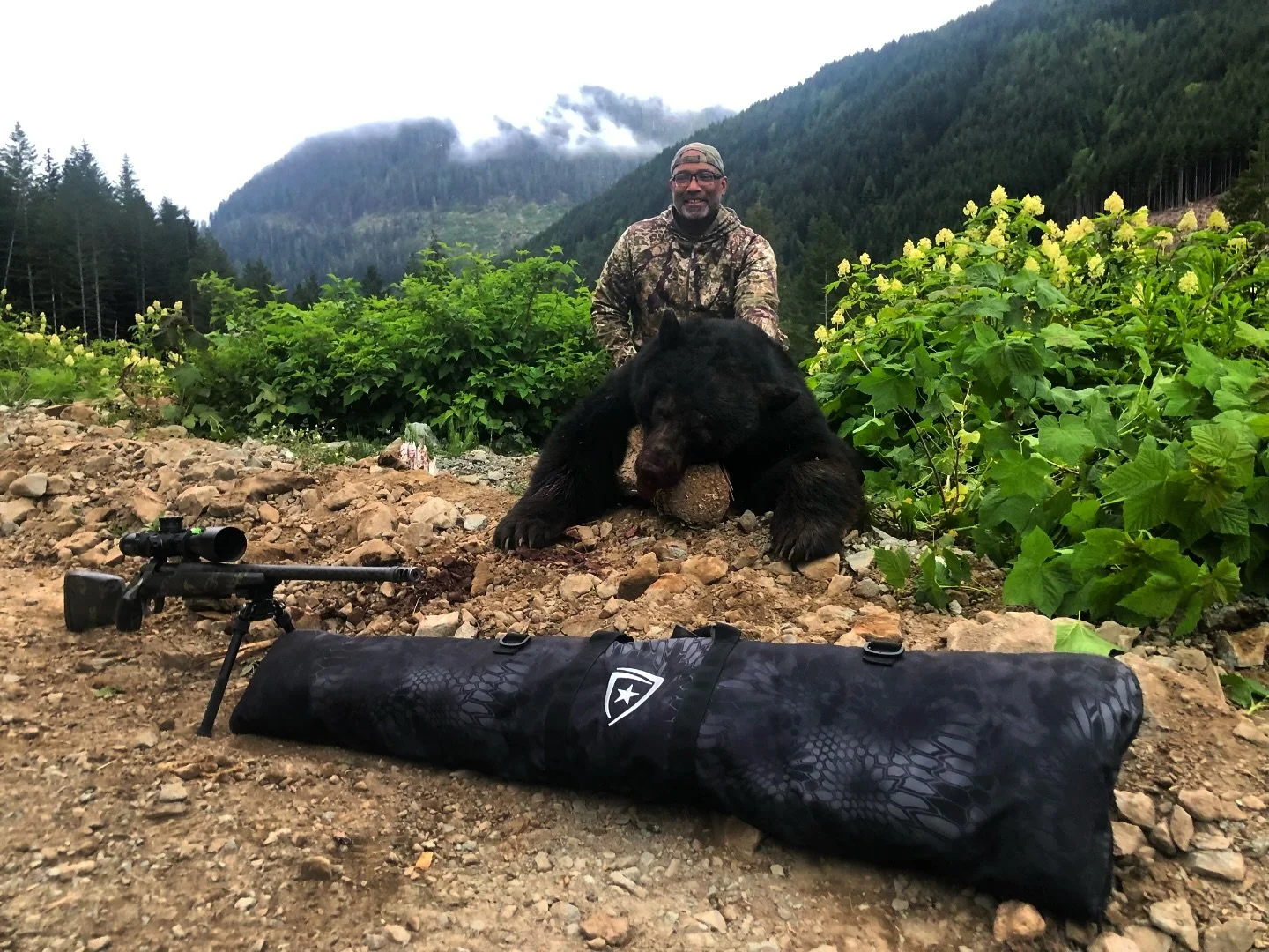 Vancouver Island hunts are no joke, gravel logging roads, steep terrain, and long days in the field. Through it all, this Gunwerks Magnus stayed protected inside our inflatable sleeve.

&ldquo;The bladder kept the optics safe during daily excursions,