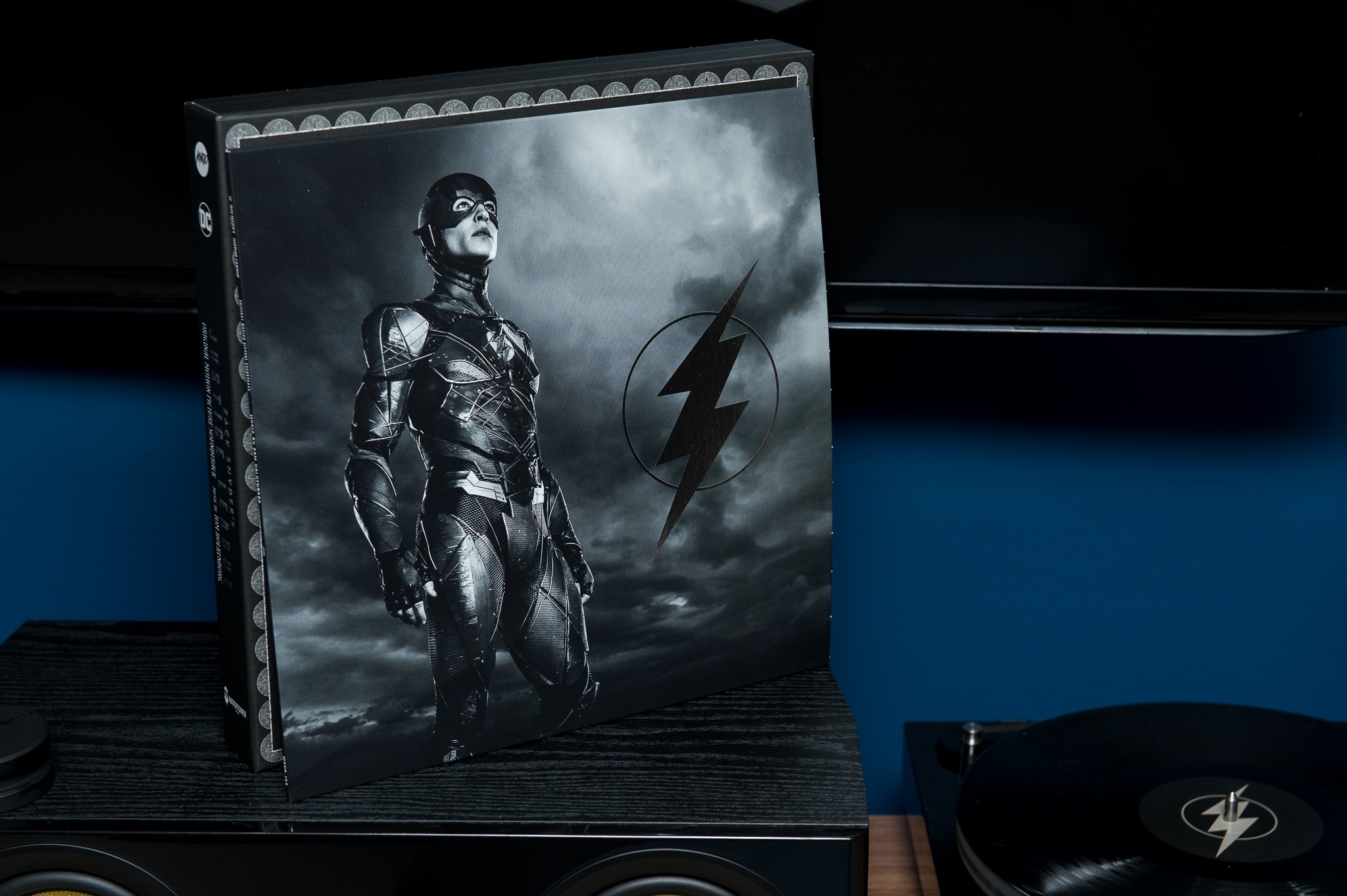 Zack Synder's Justice League Mondo Vinyl Soundtrack - The Flash.jpg
