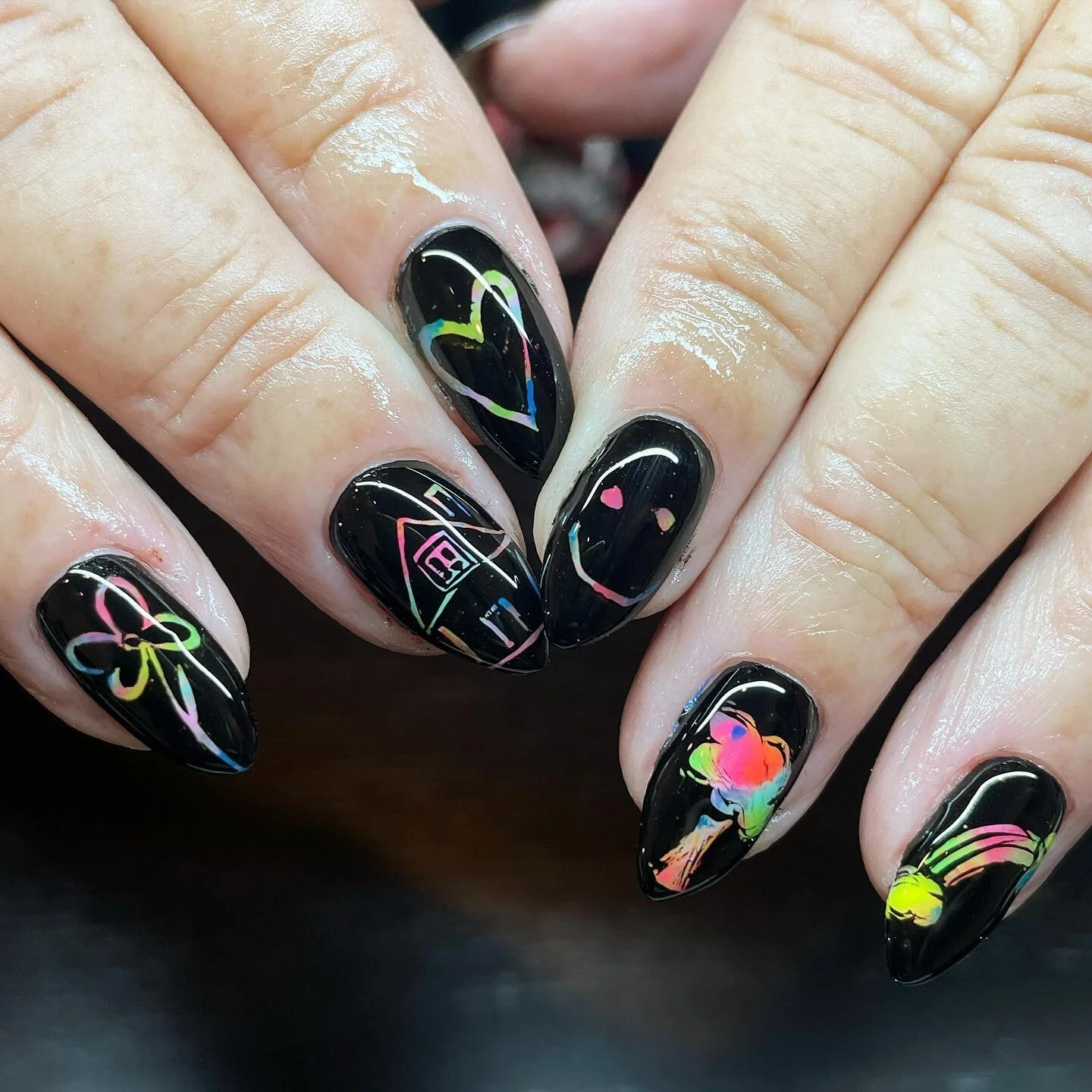 🌈children's coloring book🥰

#handpaintednailart #coloringbook #sandiegonails #sandiegonailart