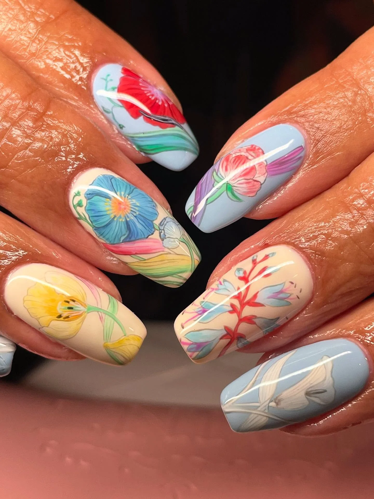 #hermes scarf inspo🌸

#handpaintednails #sandiegonailart #sandiegonails #floralnailart