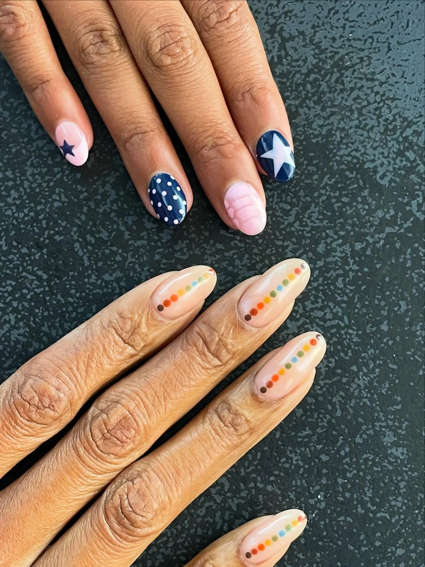 bunch of cutie designs I've done the last few weeks 🌟
2nd slide is a recreation of @noellefuyunails ❣️
#sandiegonails #naturalnails #handpaintednailart
