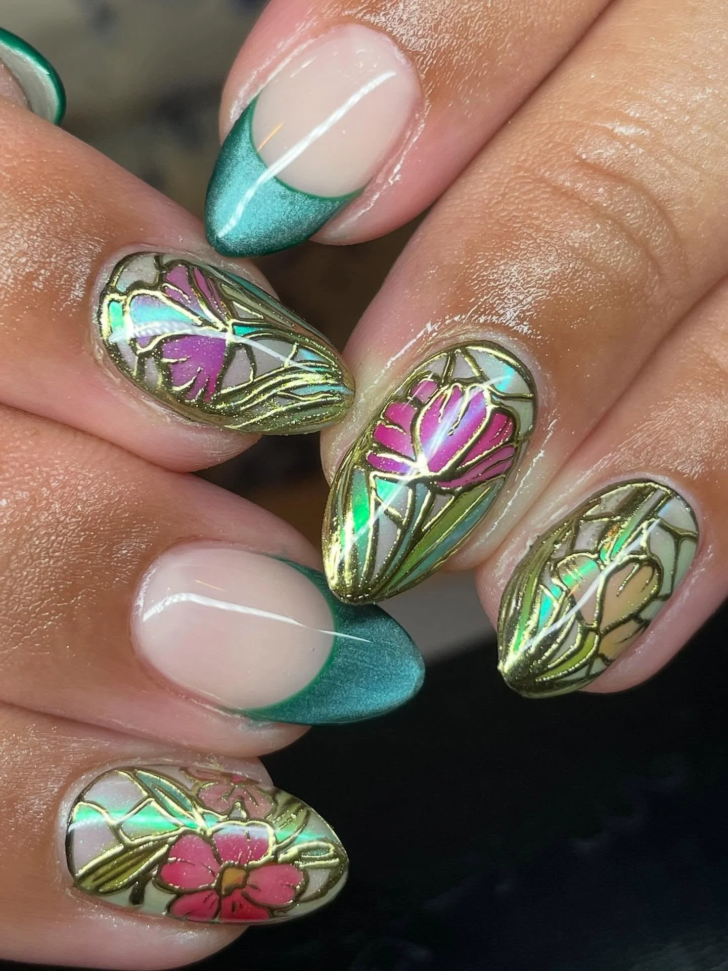 stained glass 🌷

#stainedglass #stainedglassnails #sandiegonails