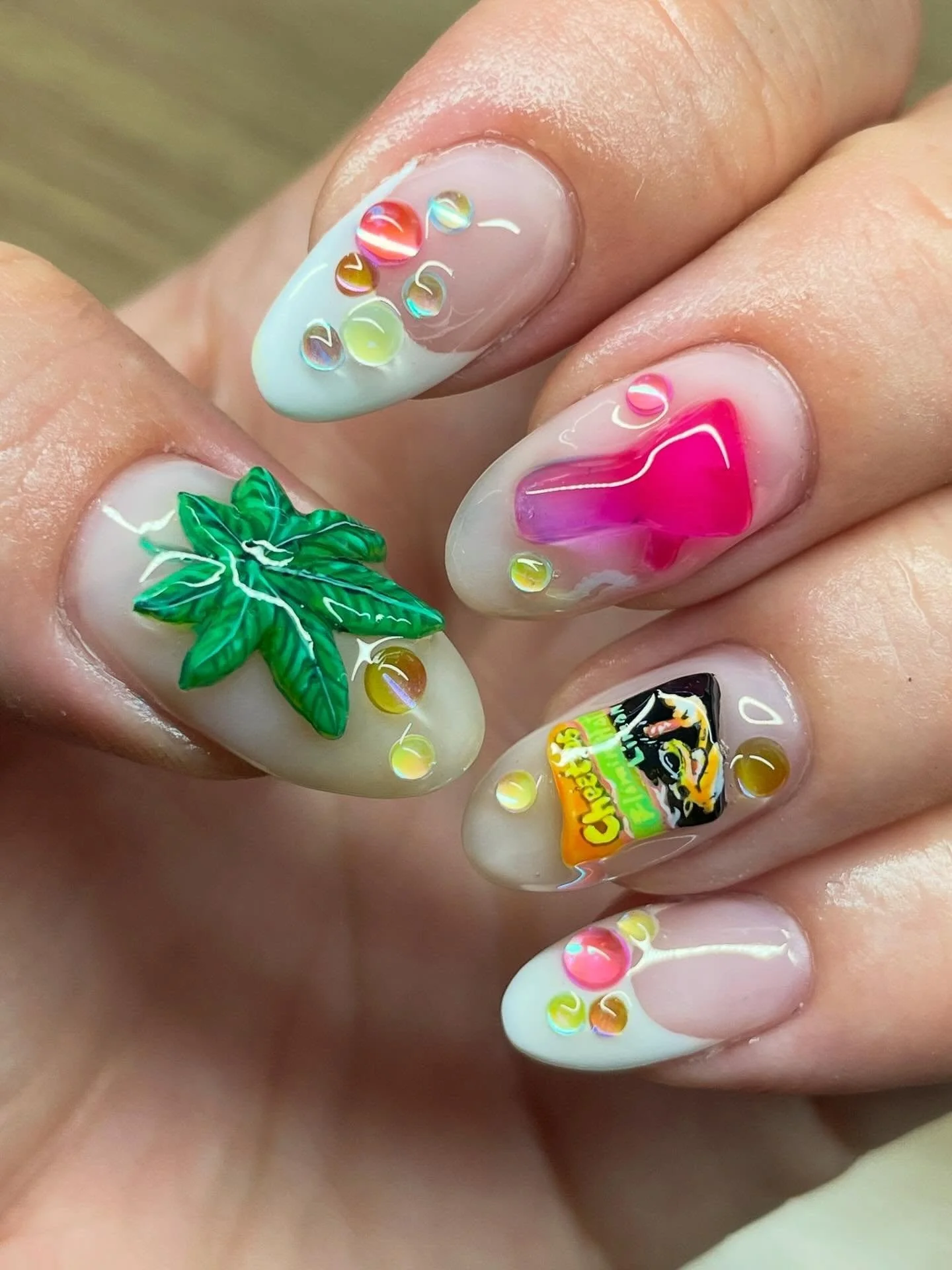 happy #420 🍃💗

#420nails #sandiegonails #hotcheetonails #hotcheetos