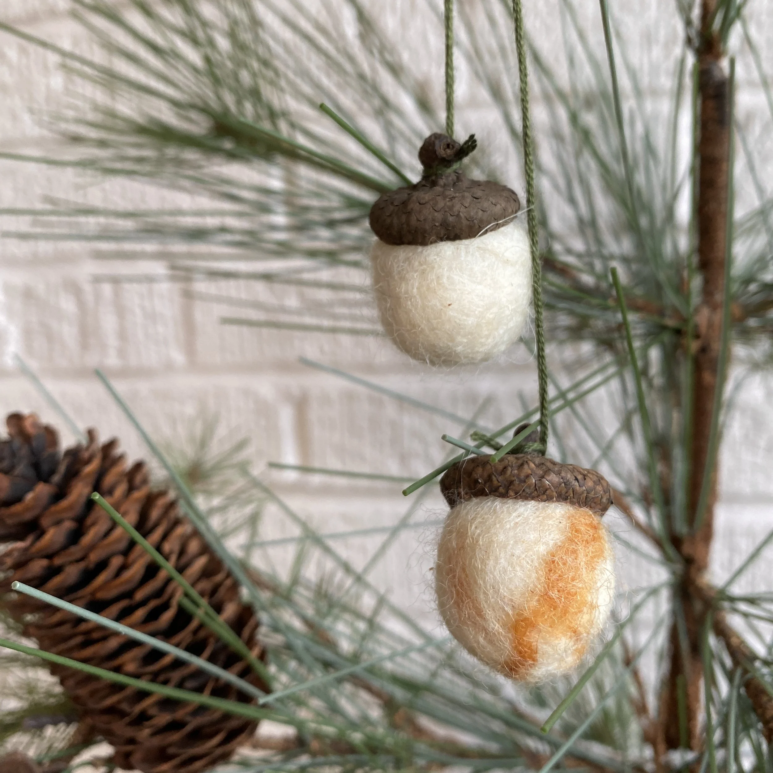 Felted wool acorn ornament, a sweet handcrafted gift to give!