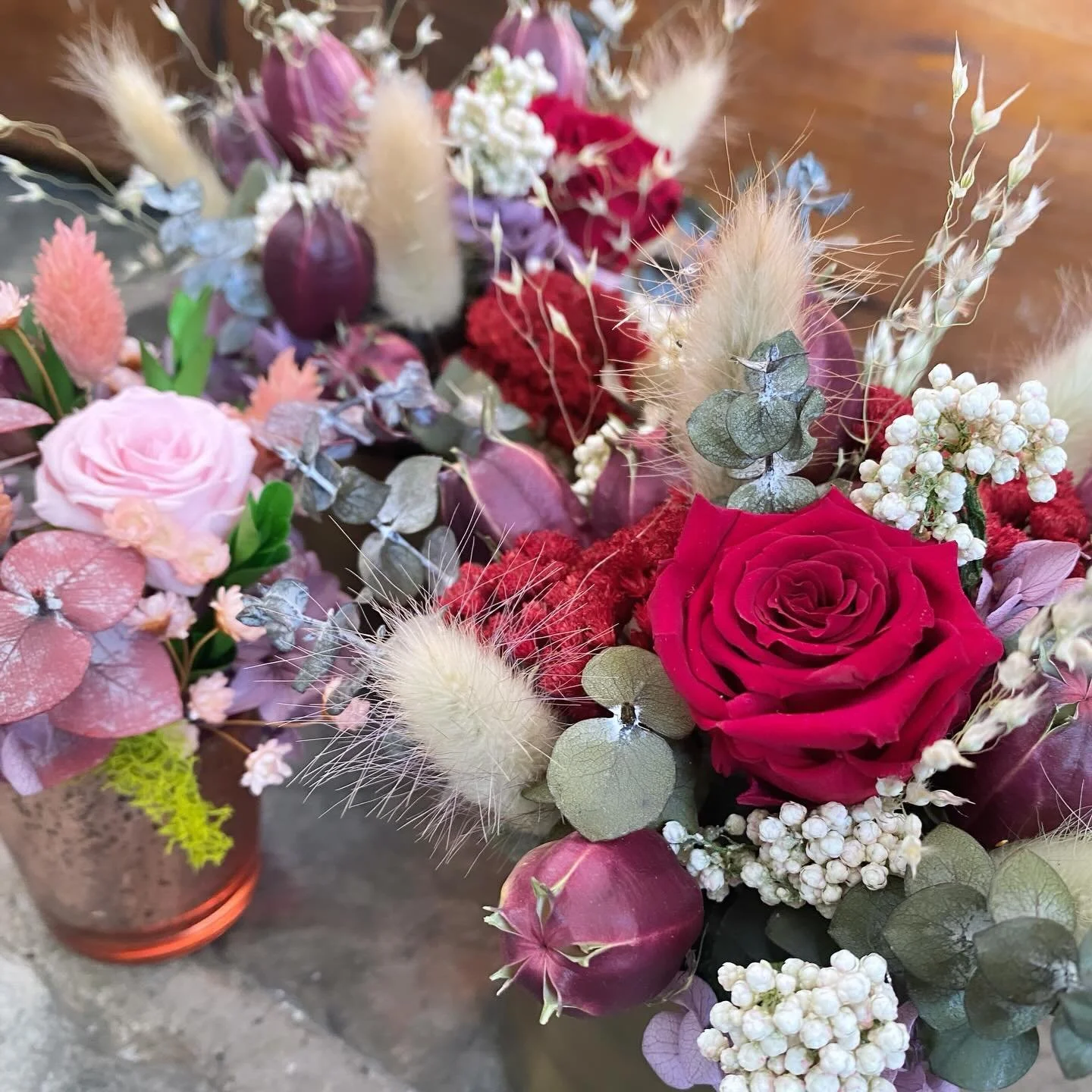 Valentine&rsquo;s Day collection coming soon! 💌
.
.
.
#fruitandflower #flowershop #driedflowers #preservedflowers #valentinesdayflowers