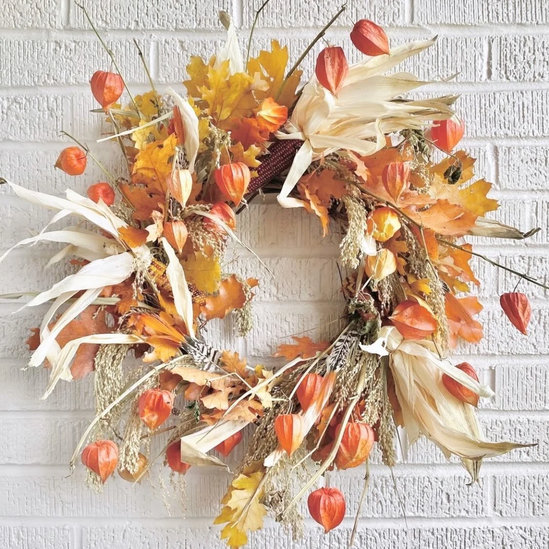 Shop hours this Halloween weekend! Friday 10-5, Saturday 10-4 🧡