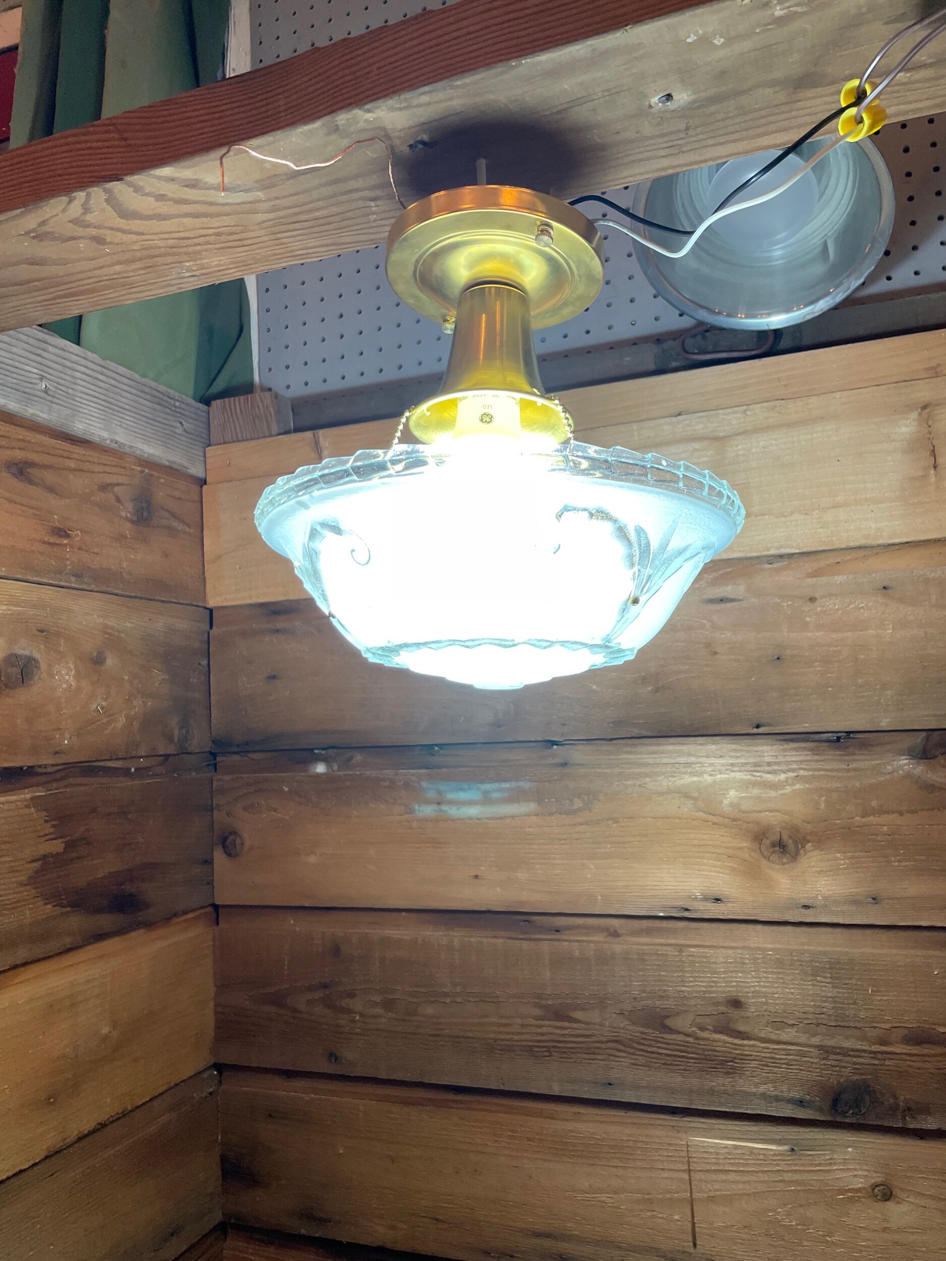 DE7405FF-3619-48C3-B714-CA3CE0EDC57F