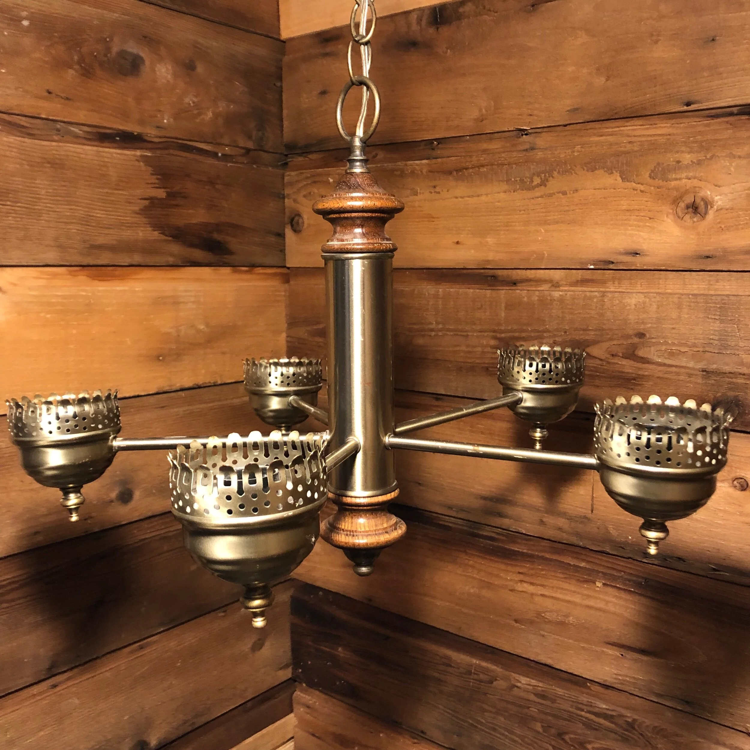 7F1564C4-EFC6-4C95-BD7E-38E95D7B750A