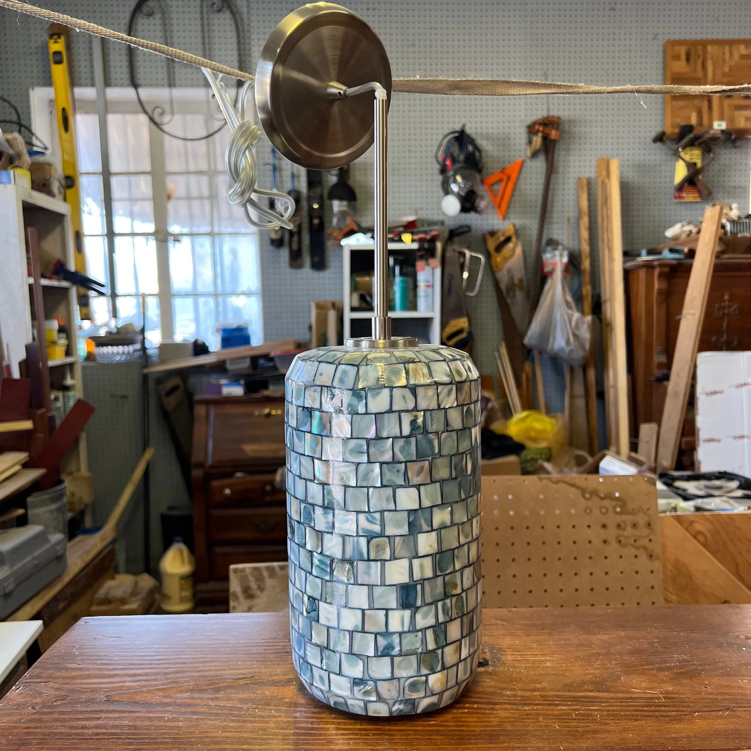 60DFAE2D-0564-4B70-8EED-1B82F1E1EAB0