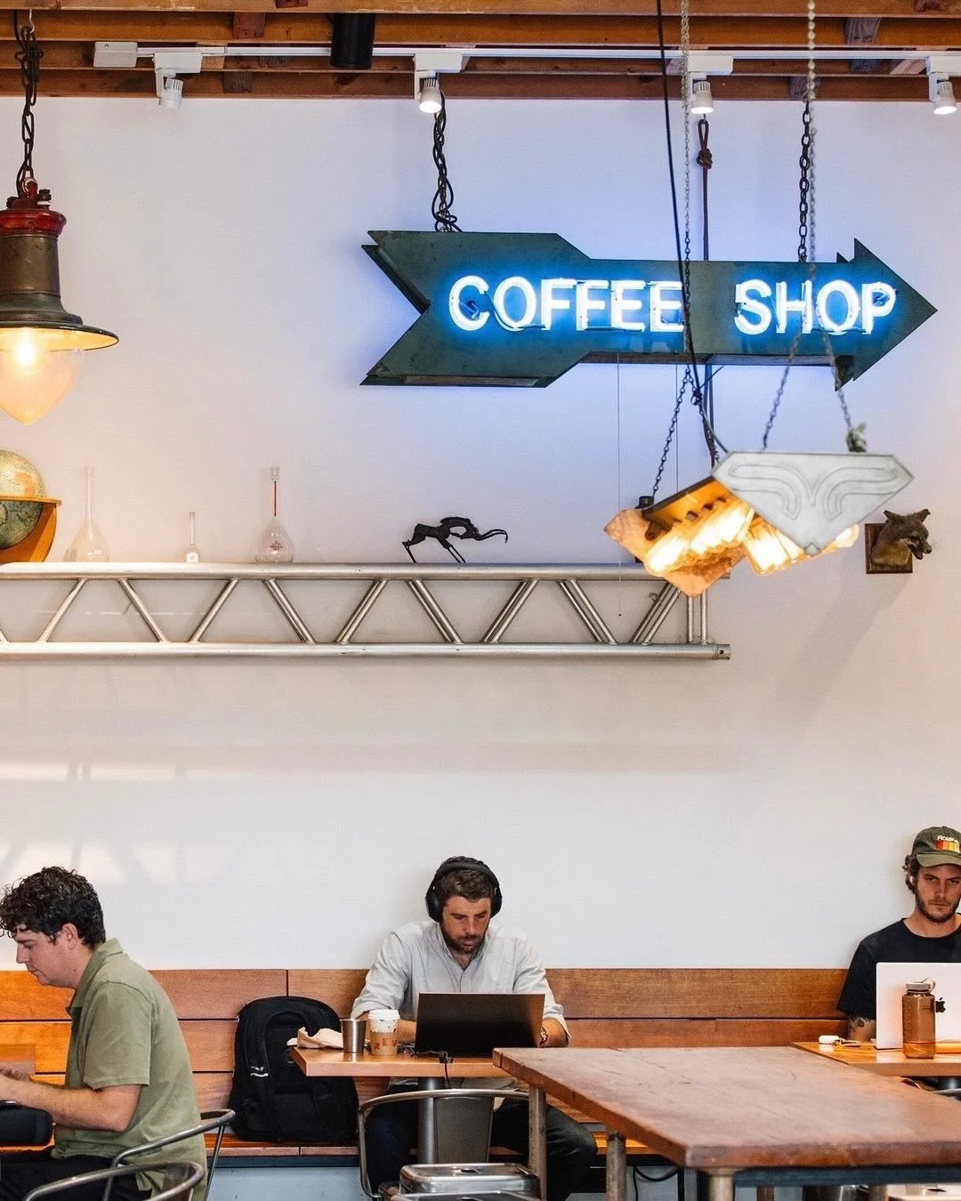 coffee shop grind time ⚡️ cruise by and get some stuff done with good coffee &amp; maybe a pastry you&rsquo;ve been eyeing 🥐