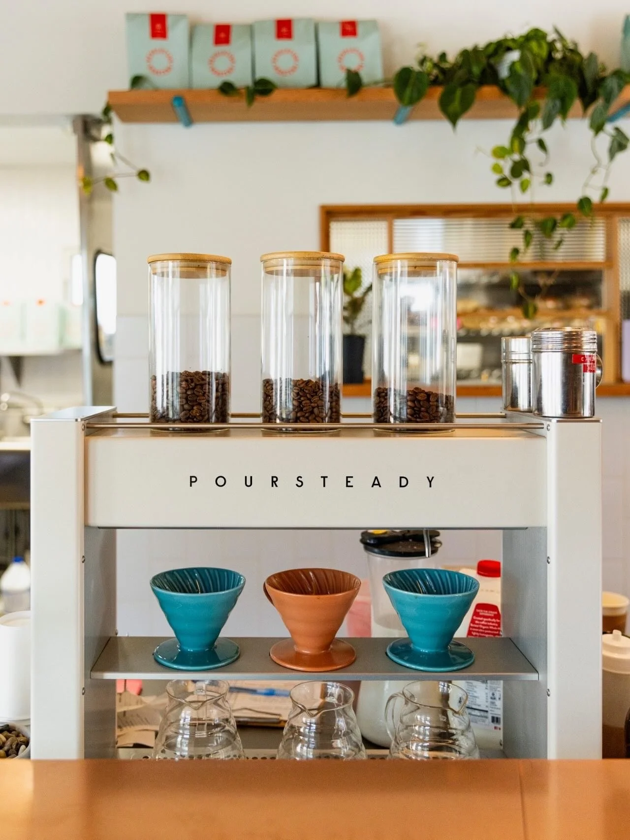 check out our current brew bar offerings 🫖

holy goat | ethiopia
light roast, natural process
notes of blackberry, rose, blueberry jam, + dark chocolate

arctic dreams | kenya
light roast, natural process
notes of sour cherry, raspberry, + sweet win