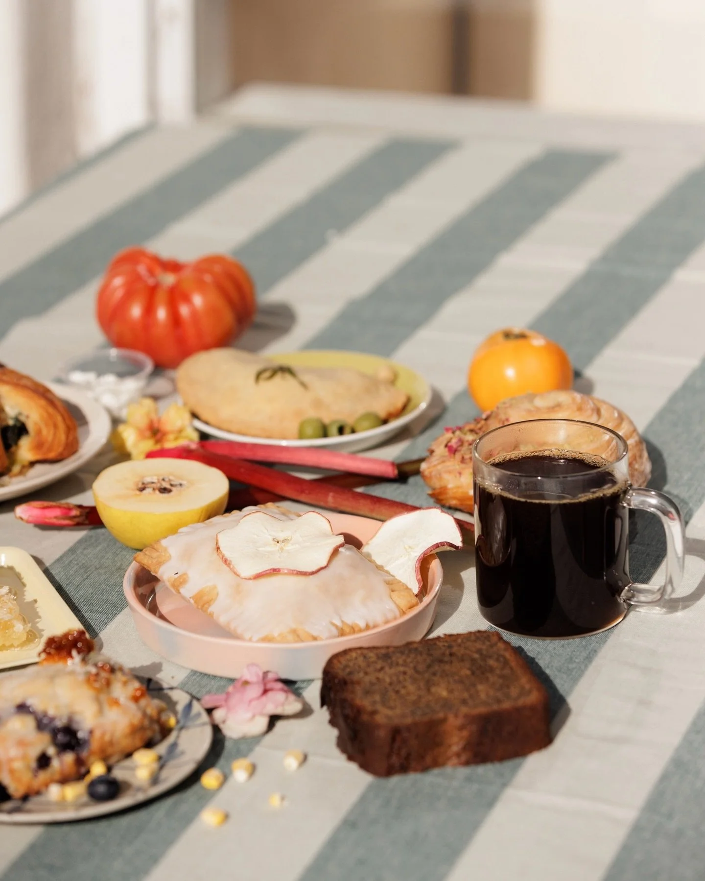 spring is in full swing around here 🌷