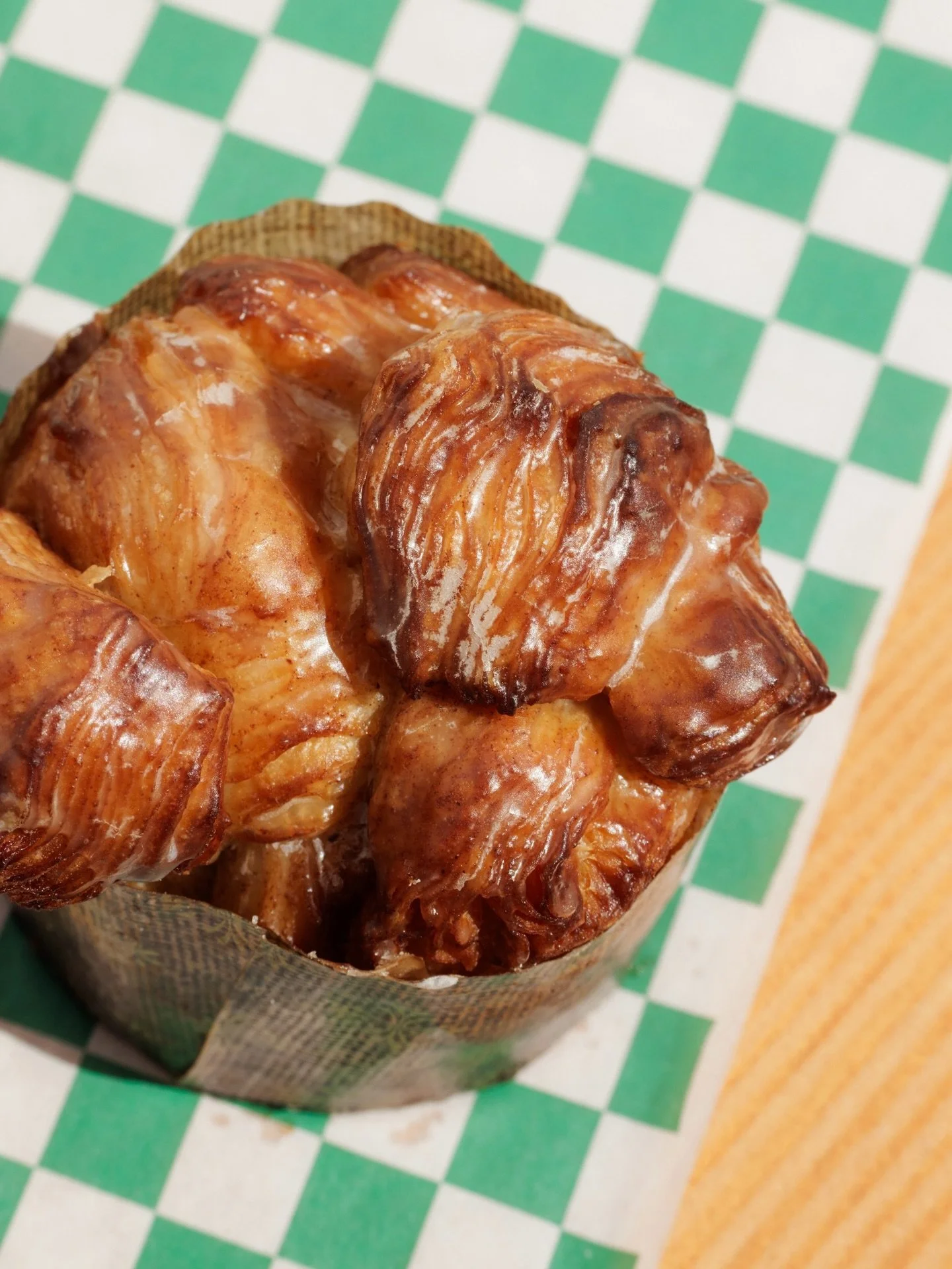 monkey bread hallelujah🐒

house-made croissant dough, hand-rolled in cinnamon sugar + topped with a vanilla glaze. 

come snag one!