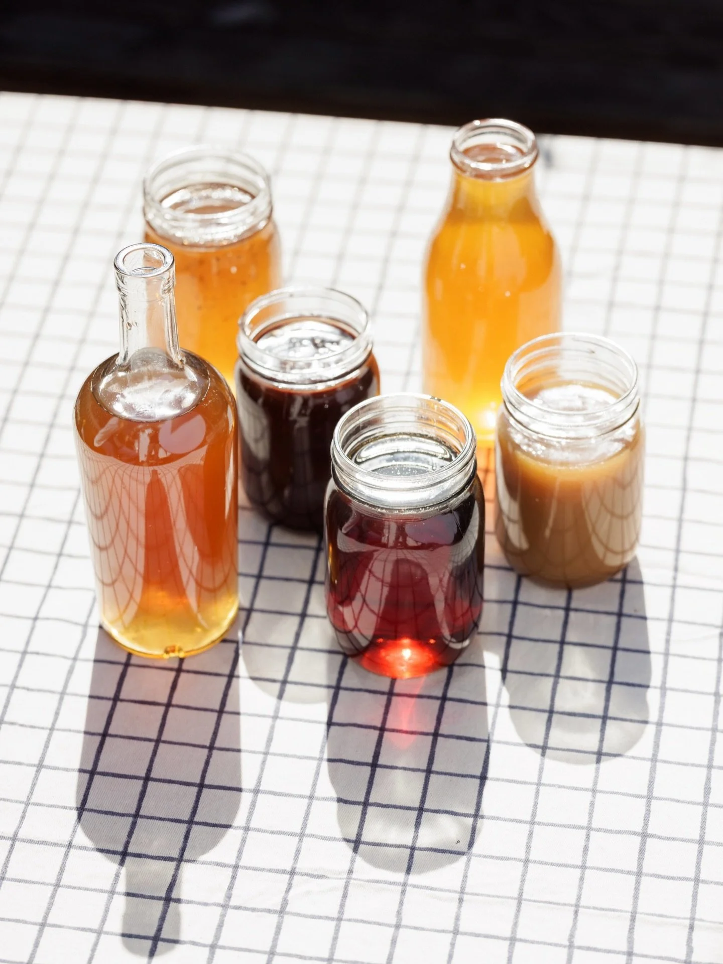 you know them, you love them&hellip;our mainstay syrups ☕️

vanilla
honey
lavender honey
maple
butterscotch
dark chocolate

all of our syrups (excluding maple) are hand-made in house at our oceanside cafe. tried, true, and poured into your favorite d
