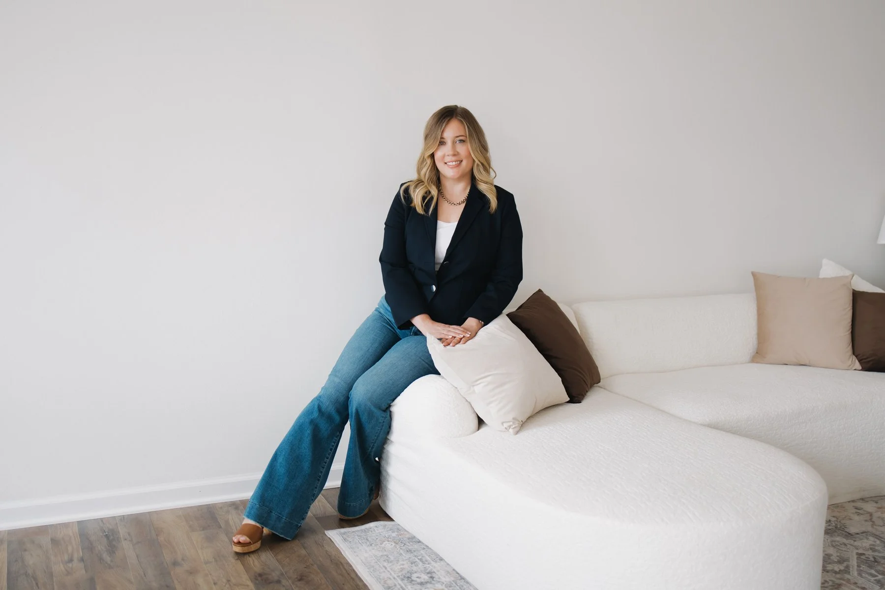 Buccal massage esthetician, Lauren Staebell, owner of Face & Forme Aesthetics, a holistic spa serving St. Louis Missouri, located in Brentwood