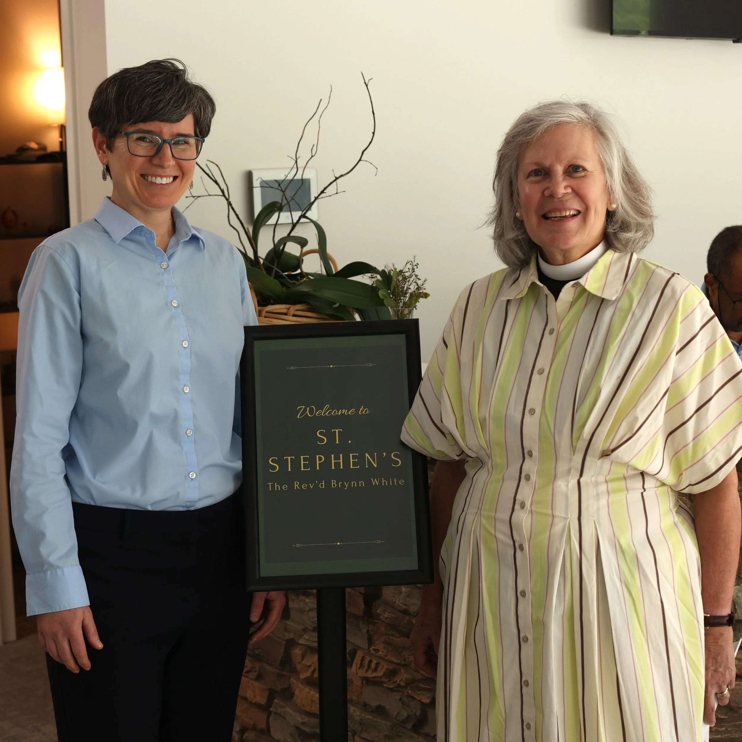 Yesterday we welcomed the Rev'd Brynn White, Program Director at Growing Thru Grief, to speak to the St. Stephen's Grief Group.