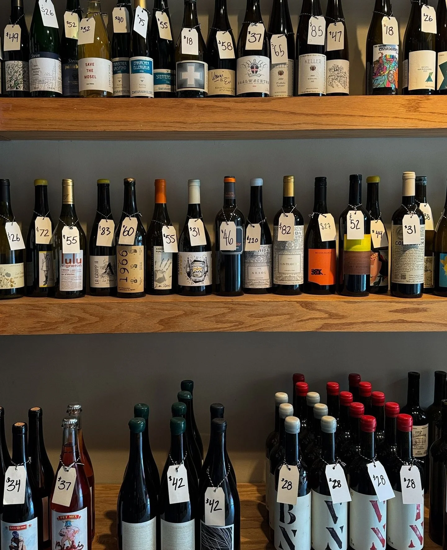 this week &mdash;&gt; ⁠
⁠
⁠
⁠
WINE TASTING⁠
&bull; Thursday 11/6 Meet Your Vigneron: Fabien Jouves + Benjamin Taillandier, A Soif Solstice Event, 6-9PM⁠
⁠
LIVE MUSIC &amp; LATE NITE TUNES⁠
&bull; Monday 11/3 Open Jams w/ @kabirdrums 9pm (LIVE)⁠
&bull