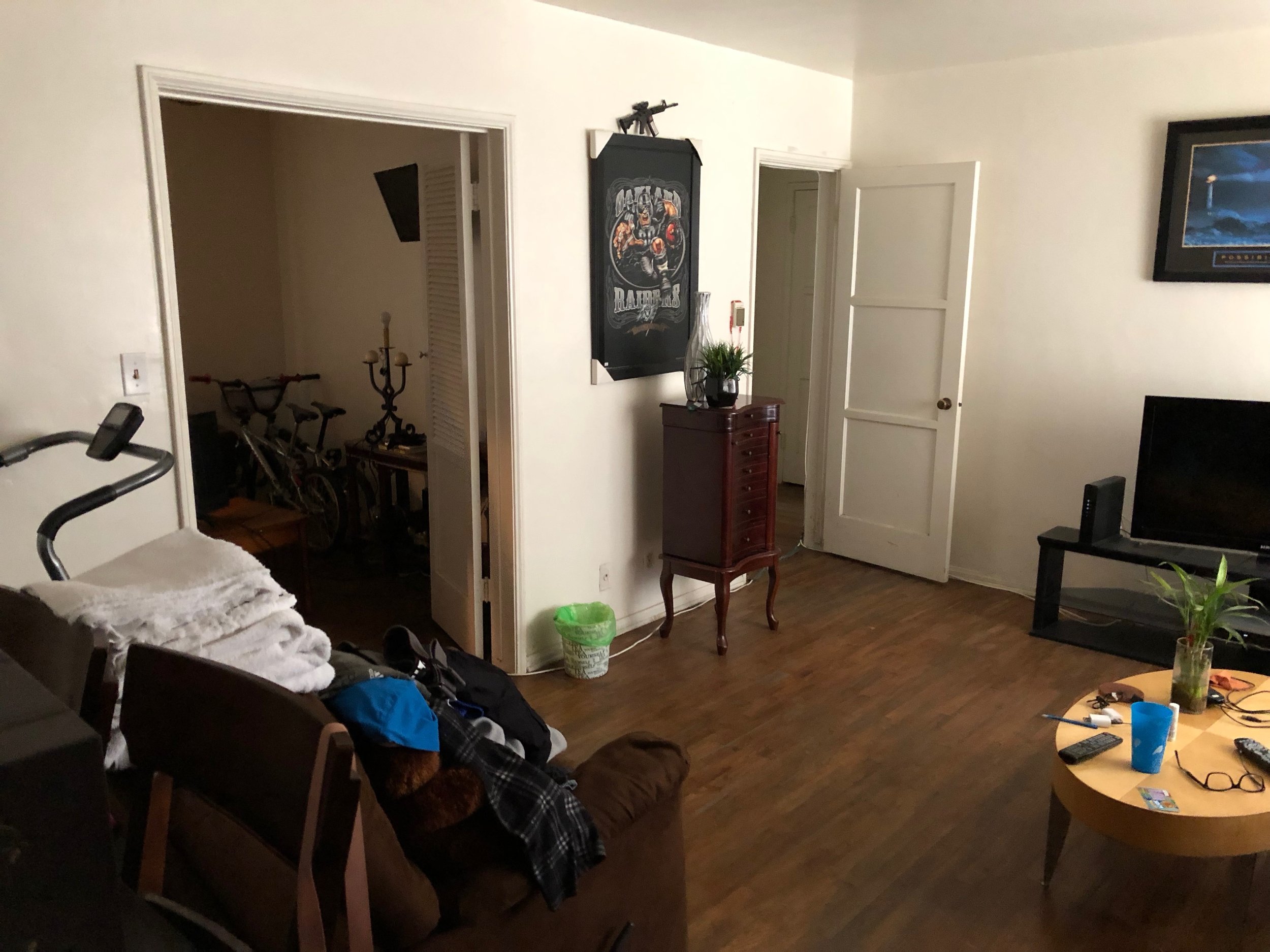 Bonnie Brae - Inside - 3.jpeg
