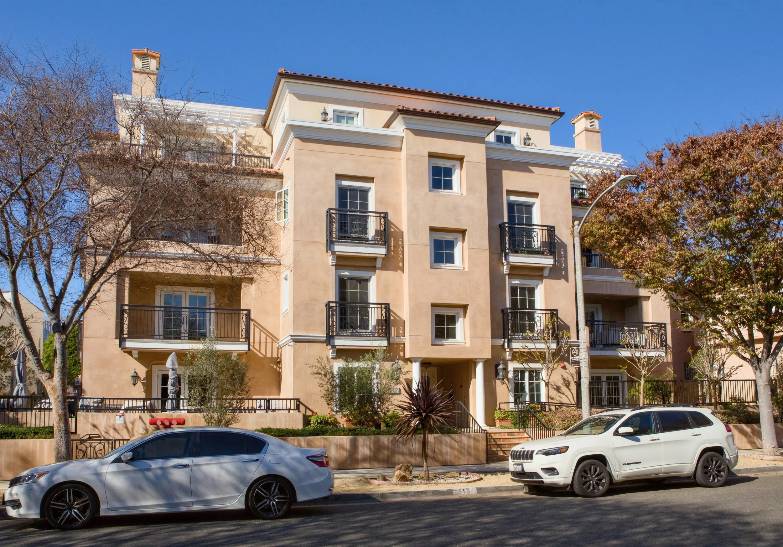 Reeves 313 - MLS - 1.jpg