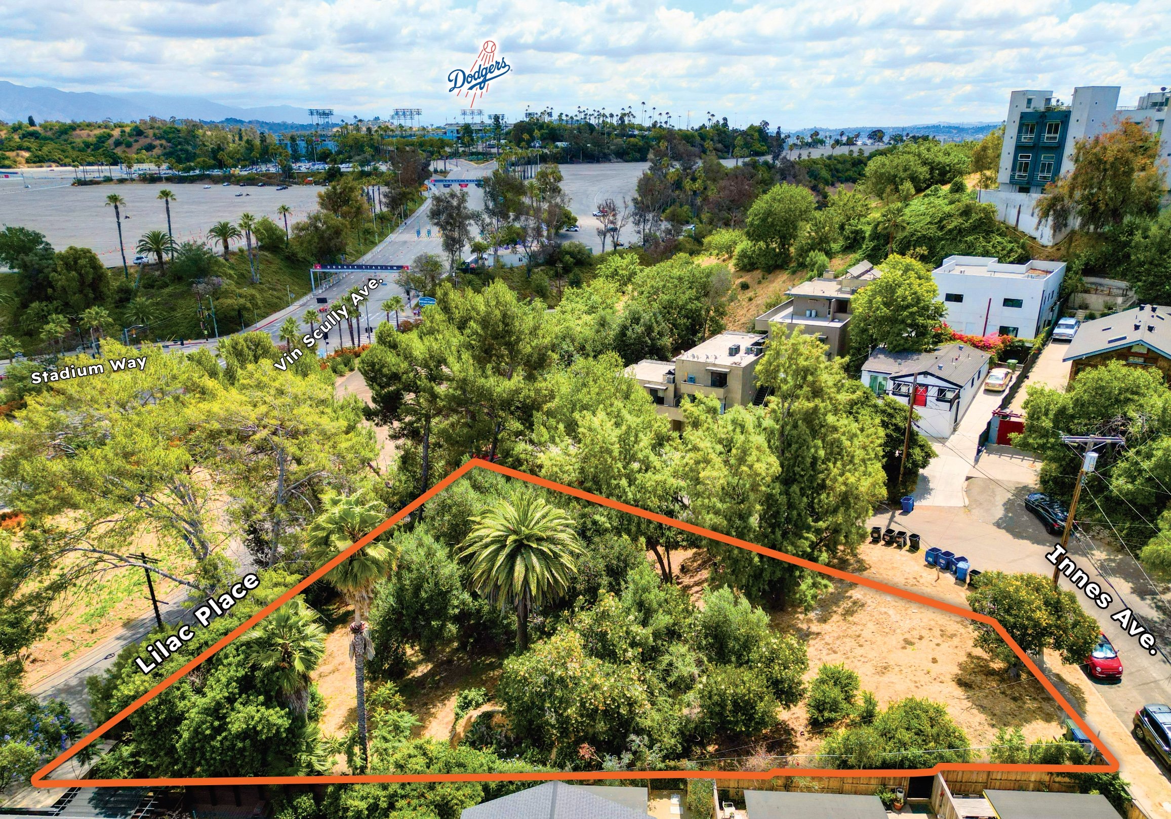 Lilac 1204 - Listing Photos - 5.jpeg