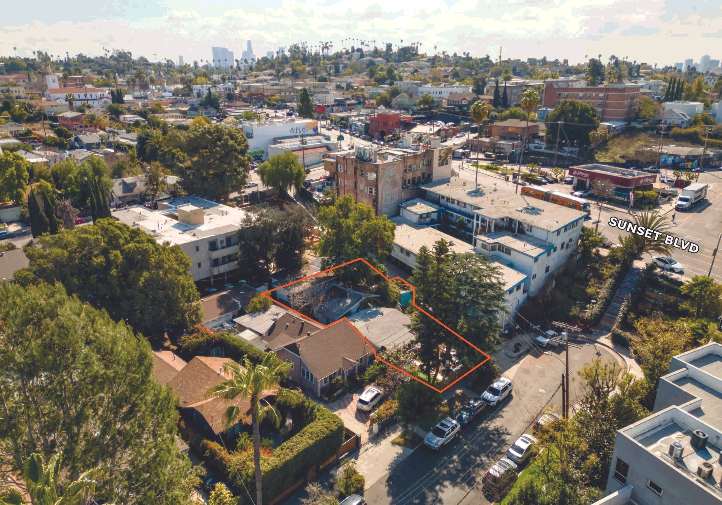 Manzanita 1108 - MLS - 7.jpg