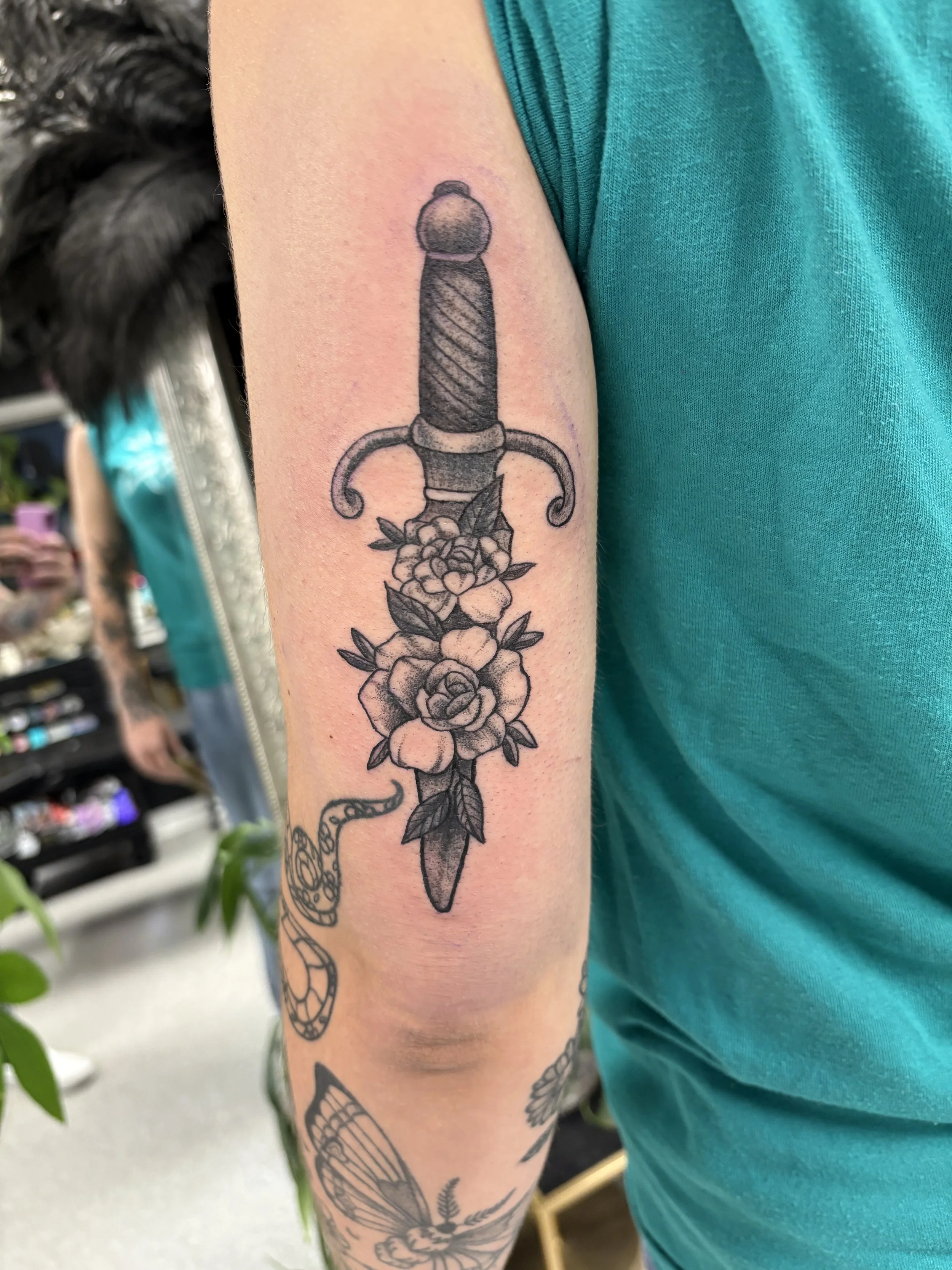 dagger tattoo flash tattoo Englewood ohio