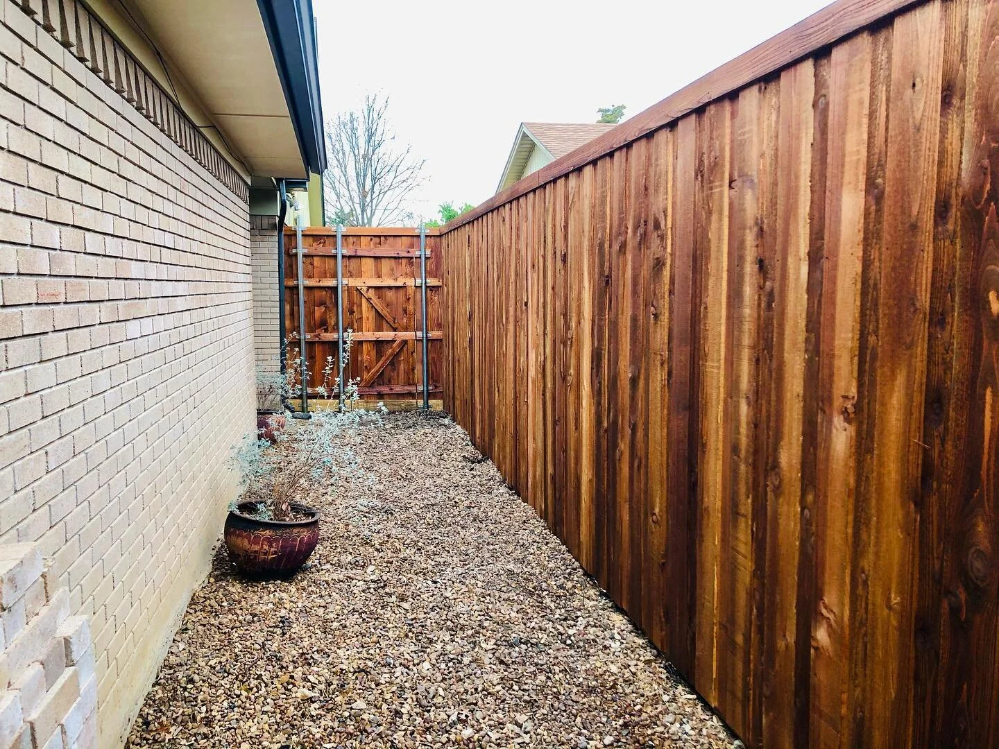 cedar fence oak cliff.jpg