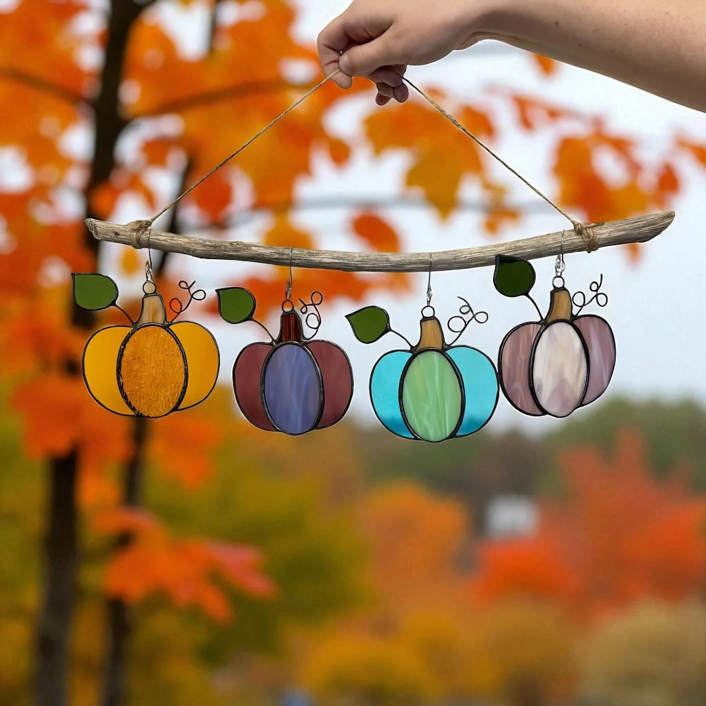 My October workshops are now open including a brand-new stained glass pumpkin suncatcher class for fall! Reserve your spot on the Hot Shops Art Center website! #stainedglassclass #stainedglass #pumpkin