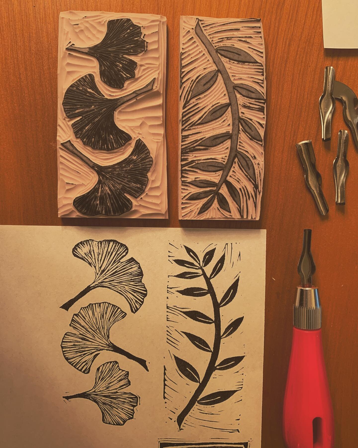 More carving tonight! Not sure what these will be for, but maybe a pattern is in store? 👀😁🌿🍃🌱