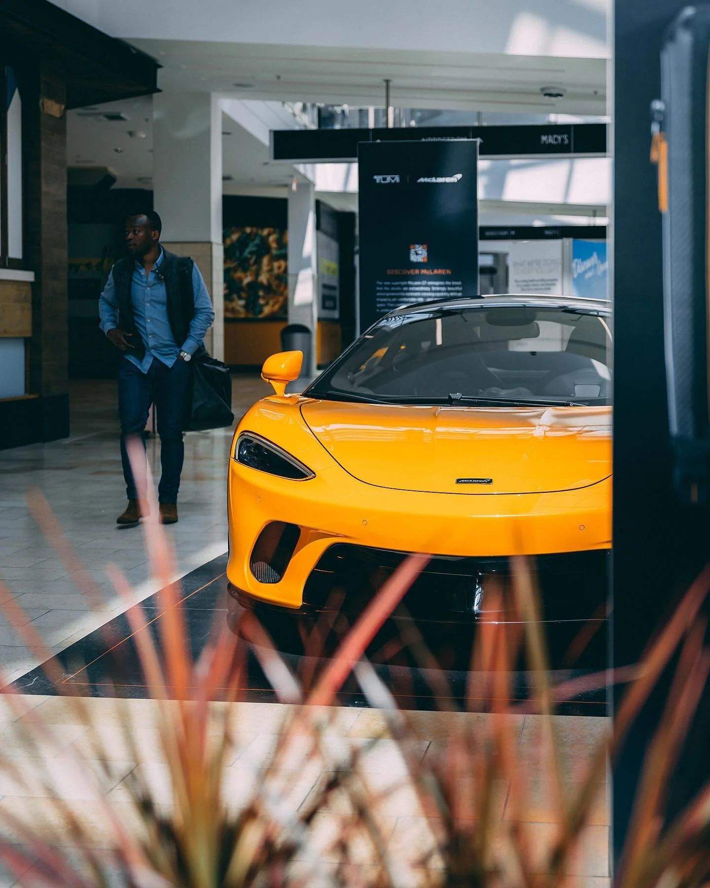 Awesome experience last week! Thank you to @mclarennj for choosing me to be their representative for the @mclaren x @tumitravel collaboration! Hope to do more events like this in the future!
.
.
.
.
.
#mclaren #mclarenelva #elva #mclarenspeedtail #mc