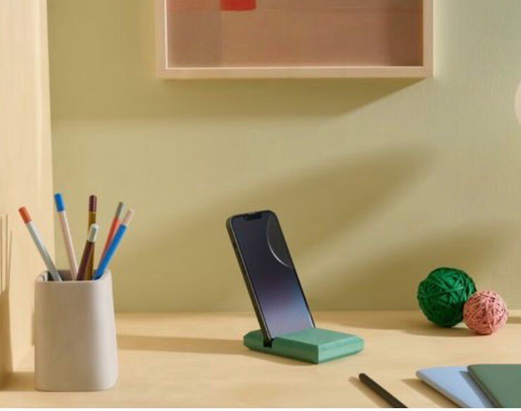 Phone Home Green 2 Makermark.jpg
