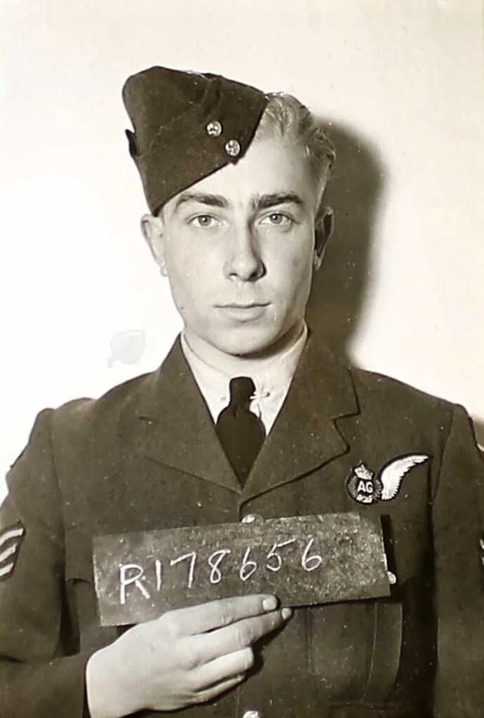 Le sergent John Peter Heinig – Un avion ressurgit et perpétue son histoire