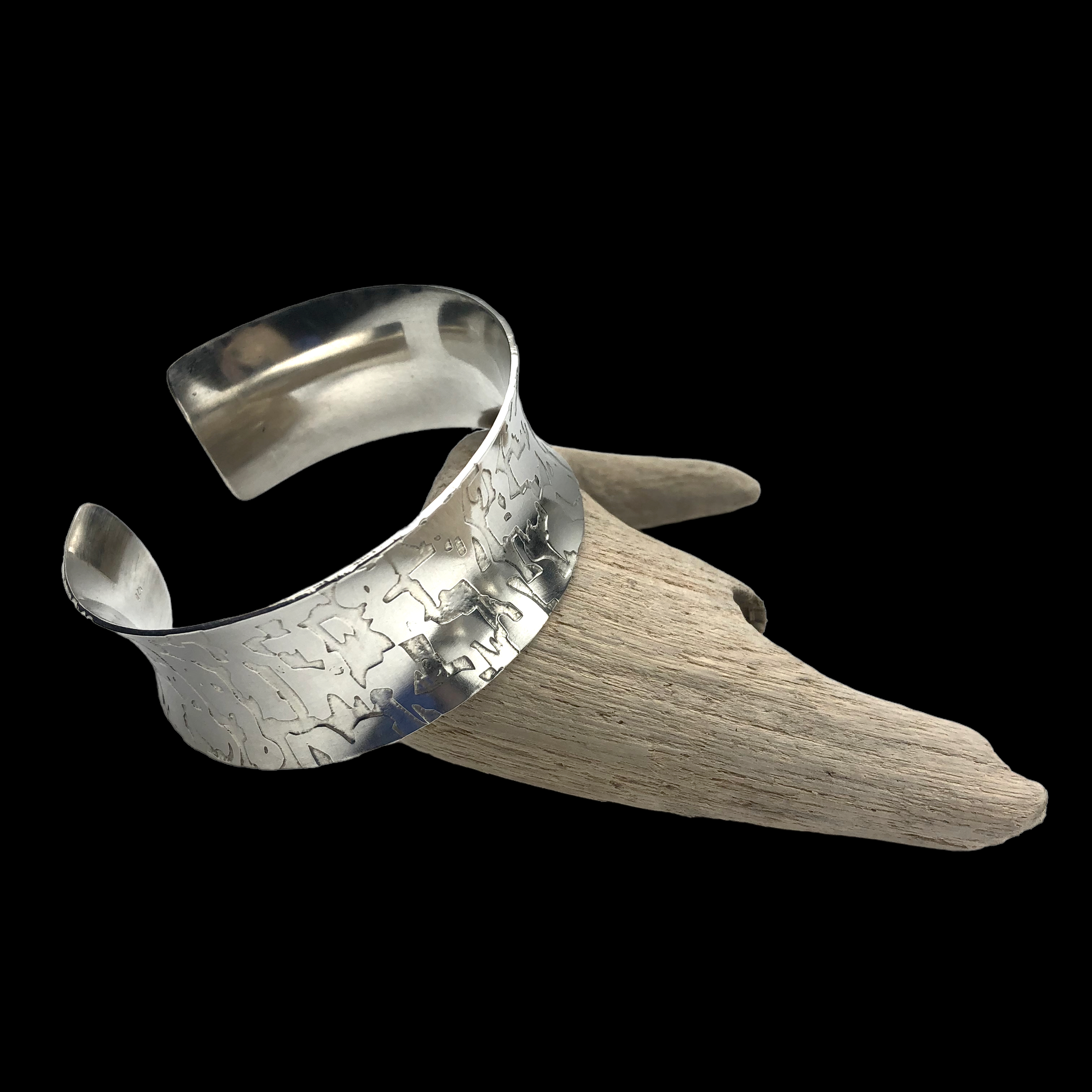 Braceletcamo7.PNG
