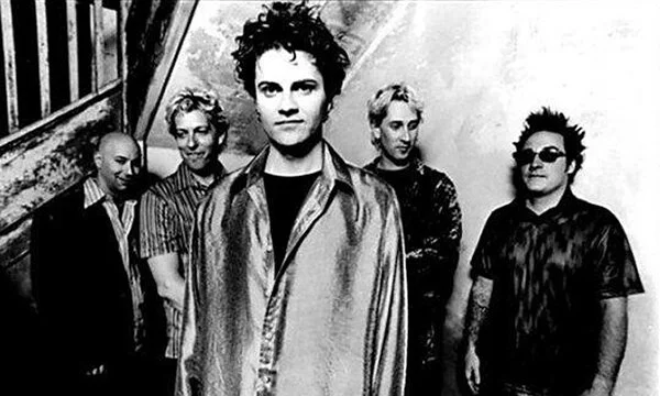 econoline-crush-5.jpg