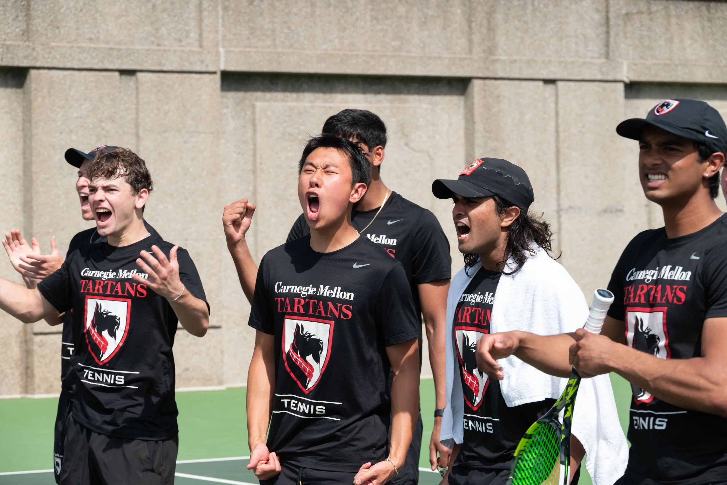 Men'sTennis4_4_16.jpg