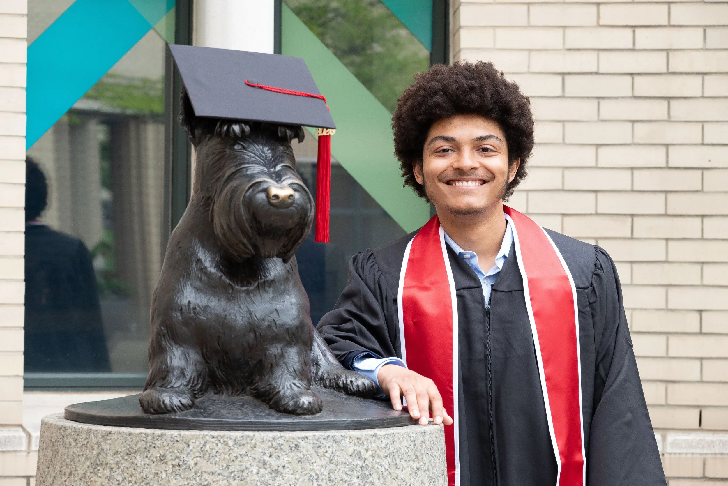 QuincyGrad_38.jpg