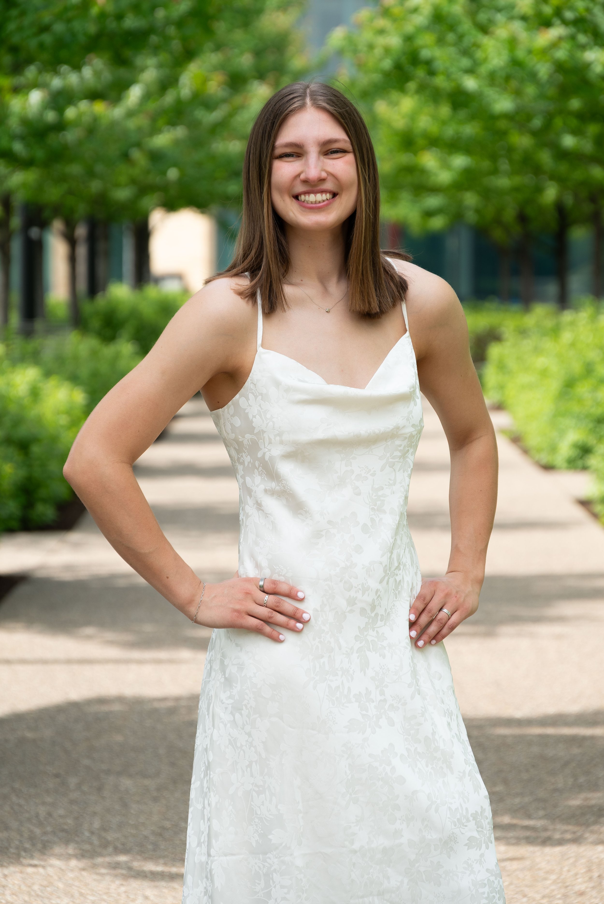 AbbyGradPhotos3.jpg