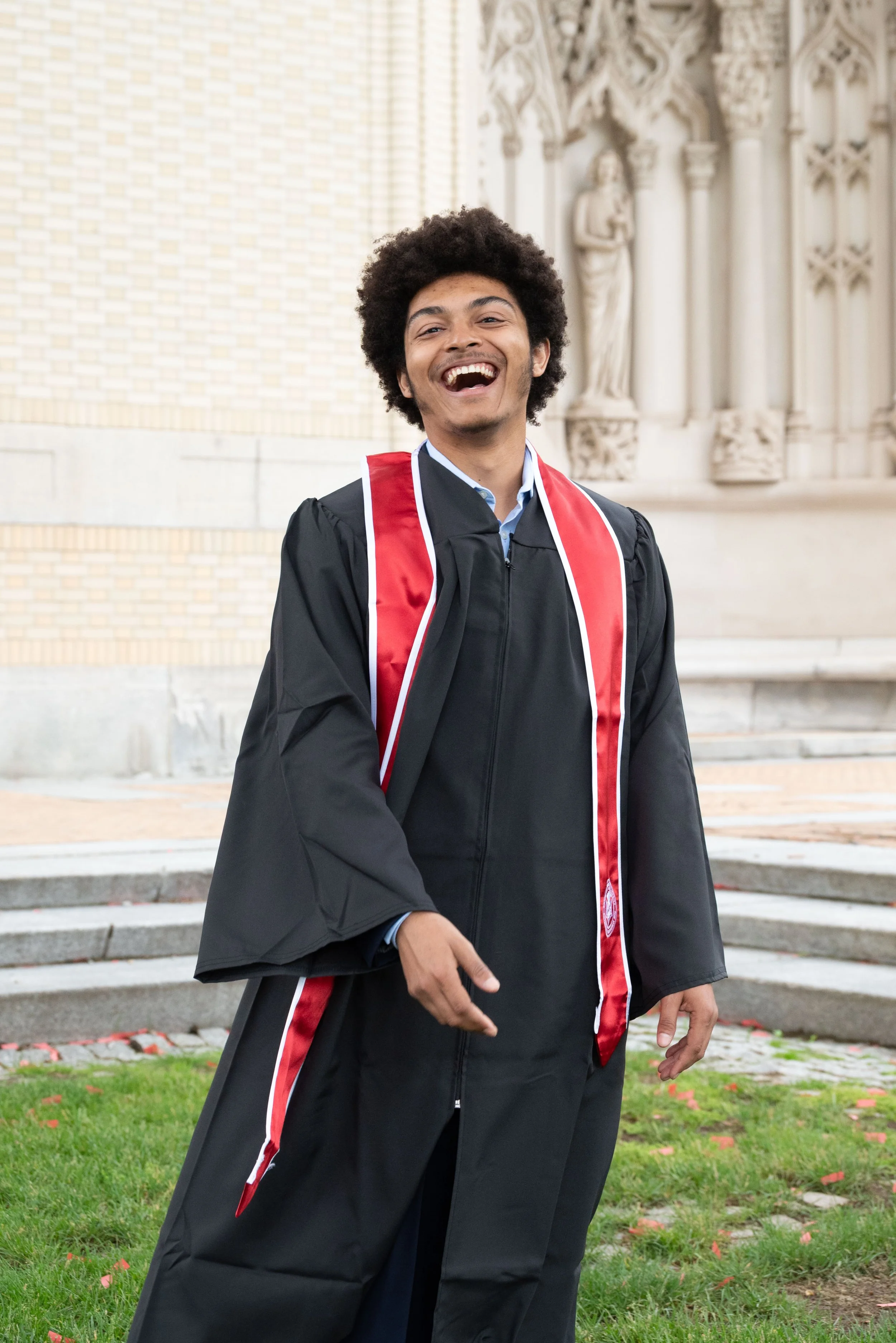 QuincyGrad_25.jpg