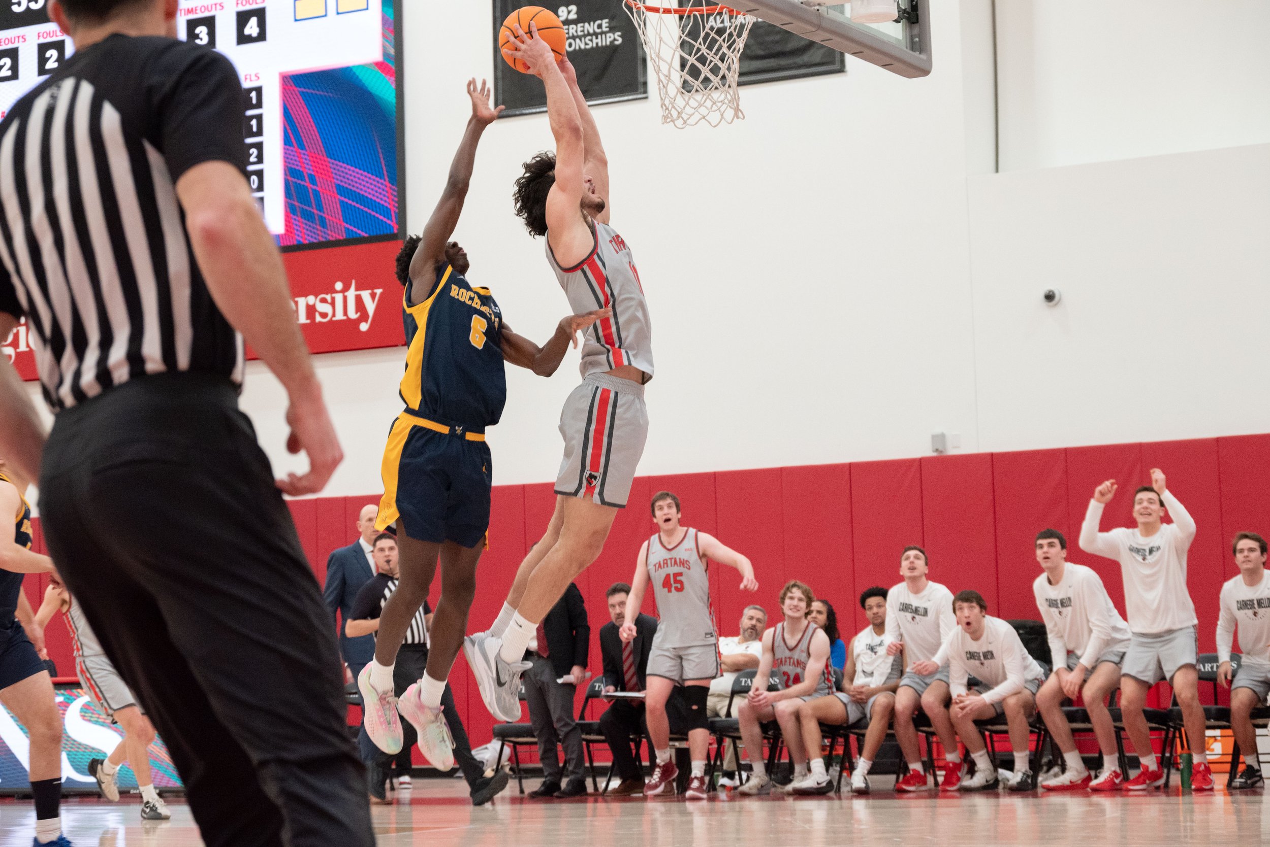 basketball 2_20_39.jpg