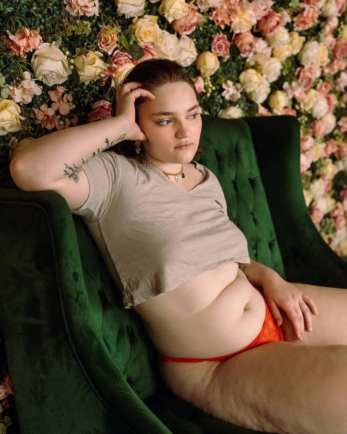 Had a blast shooting with @the_sweetlife_of_amirarabah a few weeks ago at @fdphotostudio_ny!! There's were so many looks and Amira was an absolute star! ❤️✨