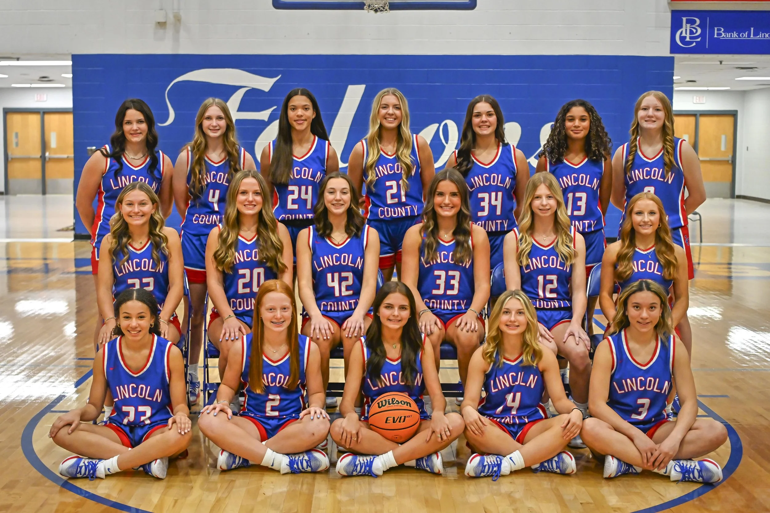 25-lchs-basketball teams_0519-.jpeg