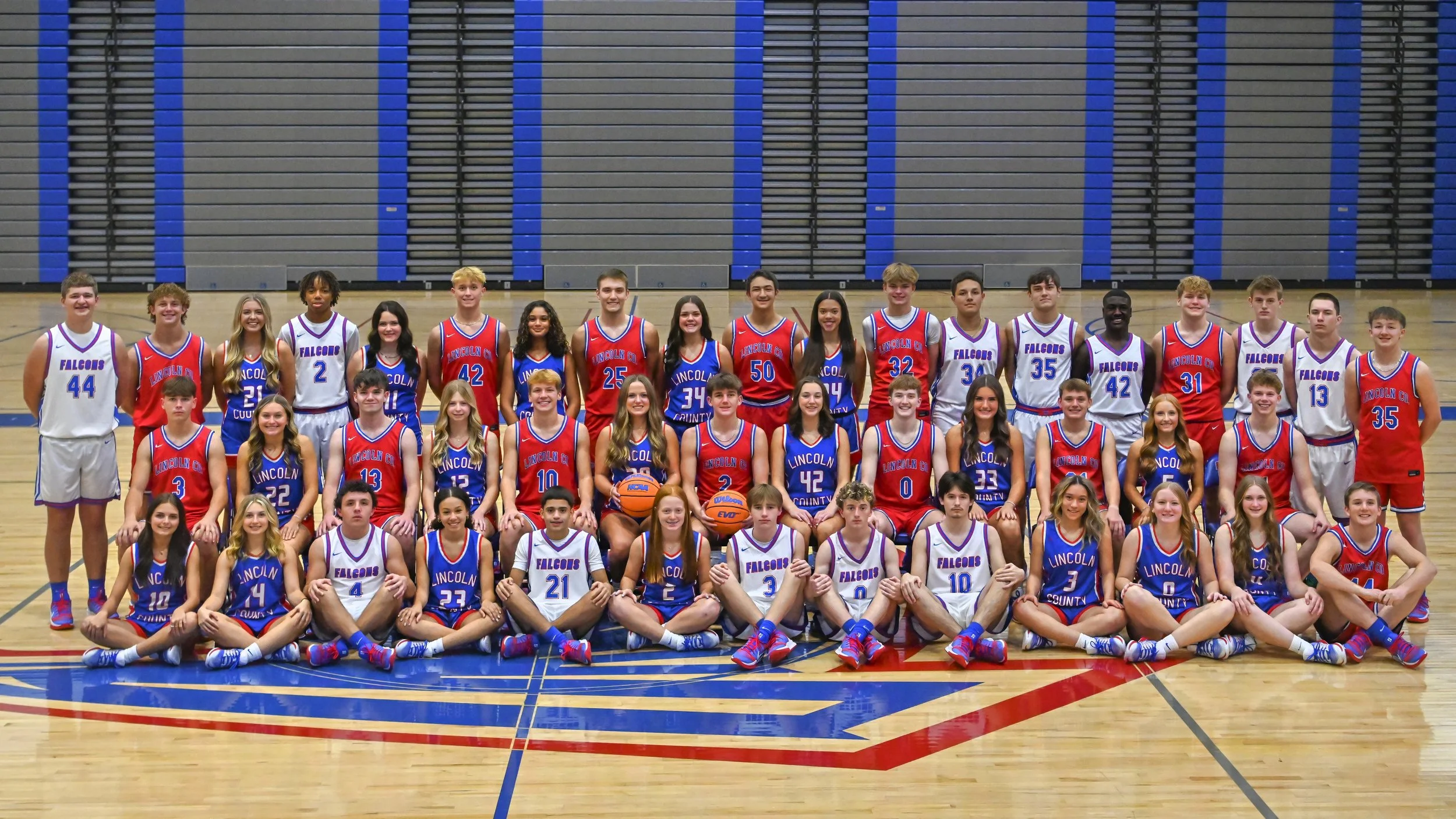 25-lchs-basketball teams_0071--_pe.jpg