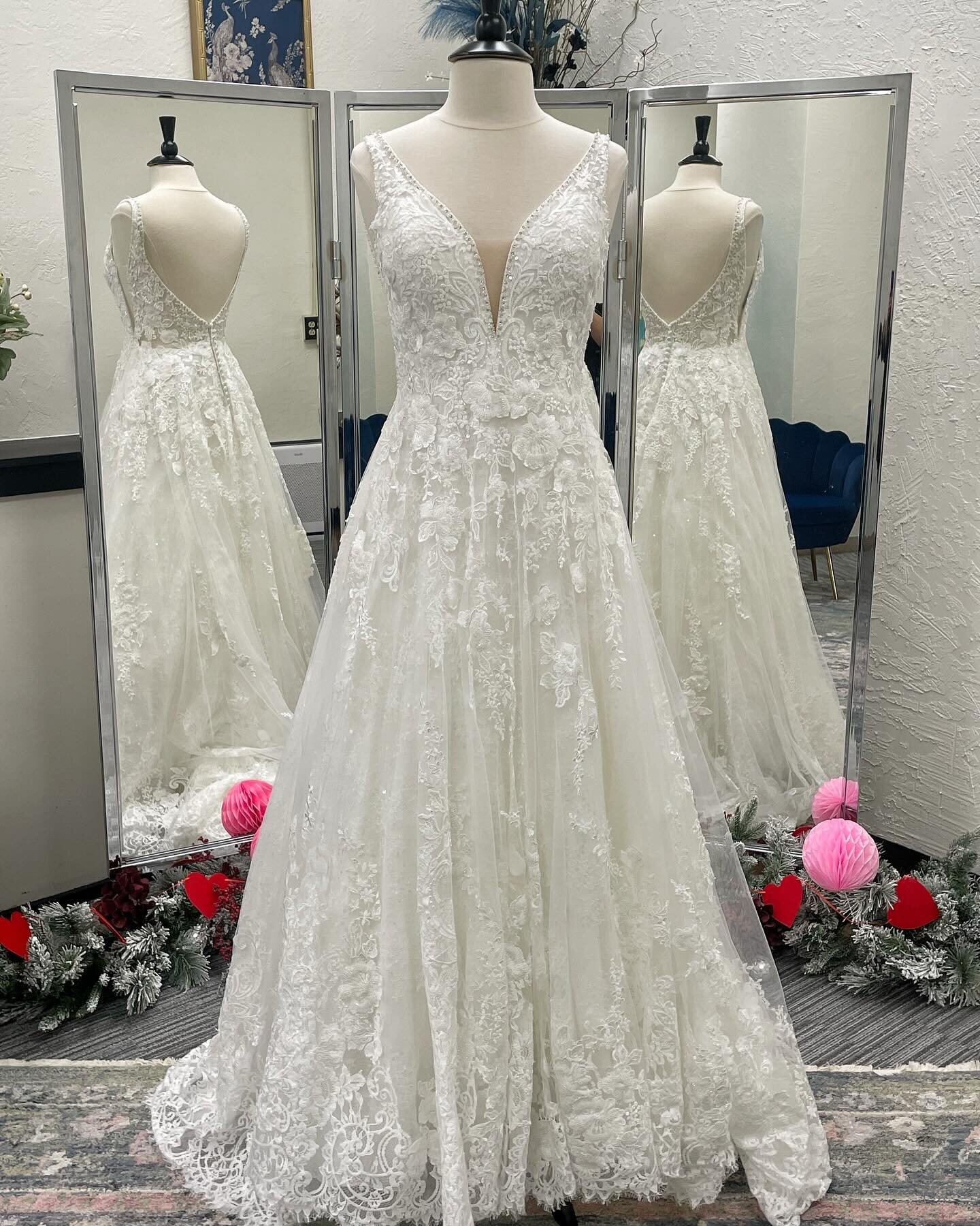 Why buy vintage and resale wedding dresses