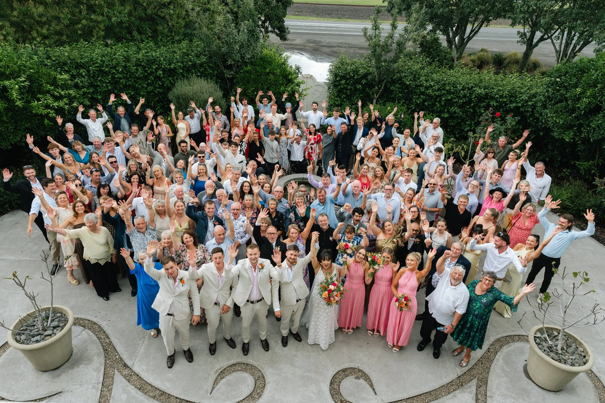 How to Plan Your Wedding Group Photos