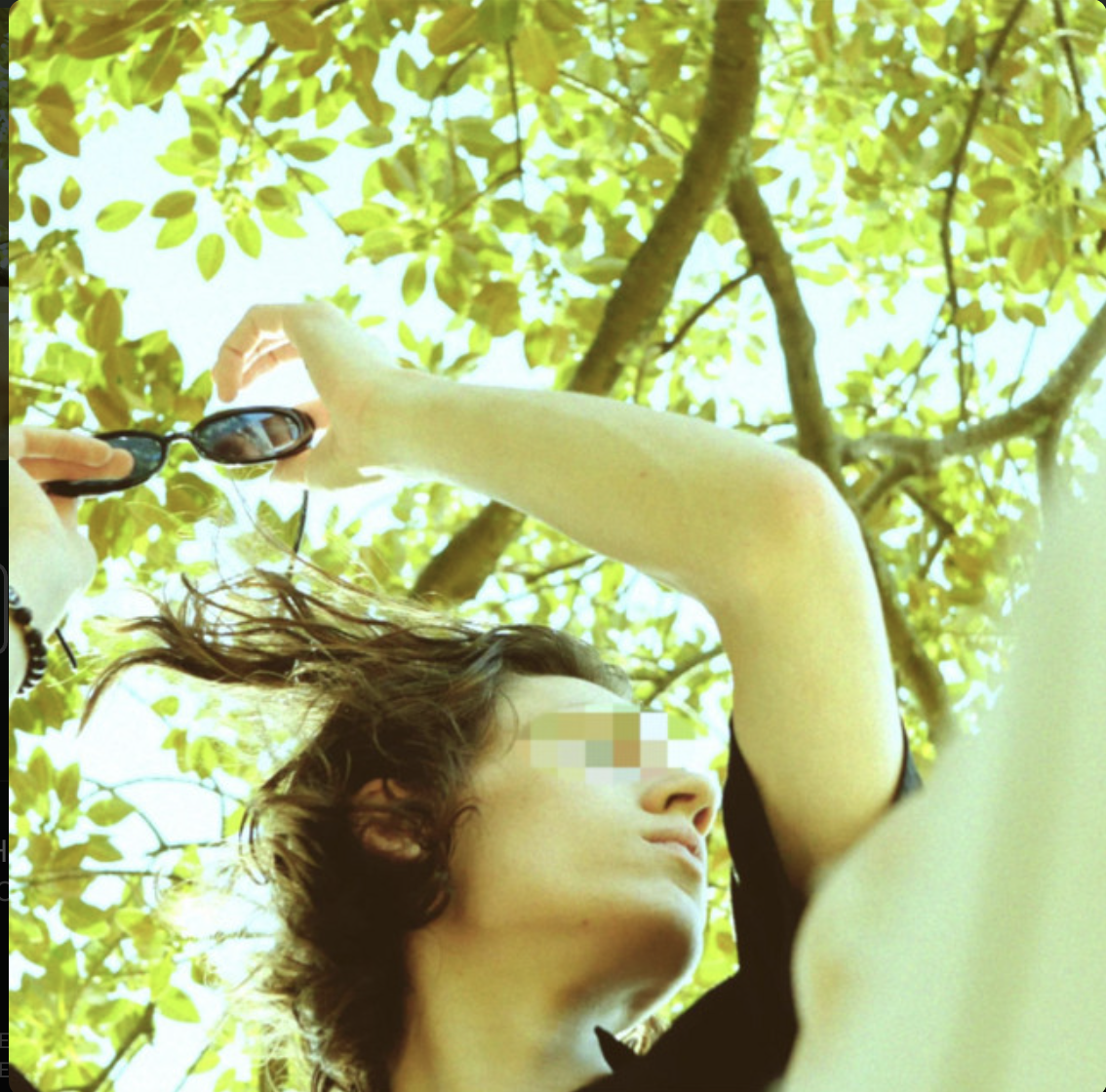 NEWCOMER - RABBIT HOLE 
[MASTER] 