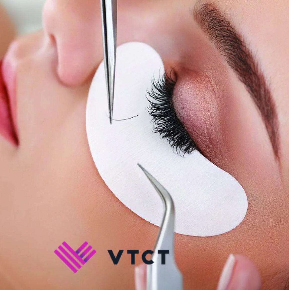 VTCT Level 3 Award in Lash Extensions