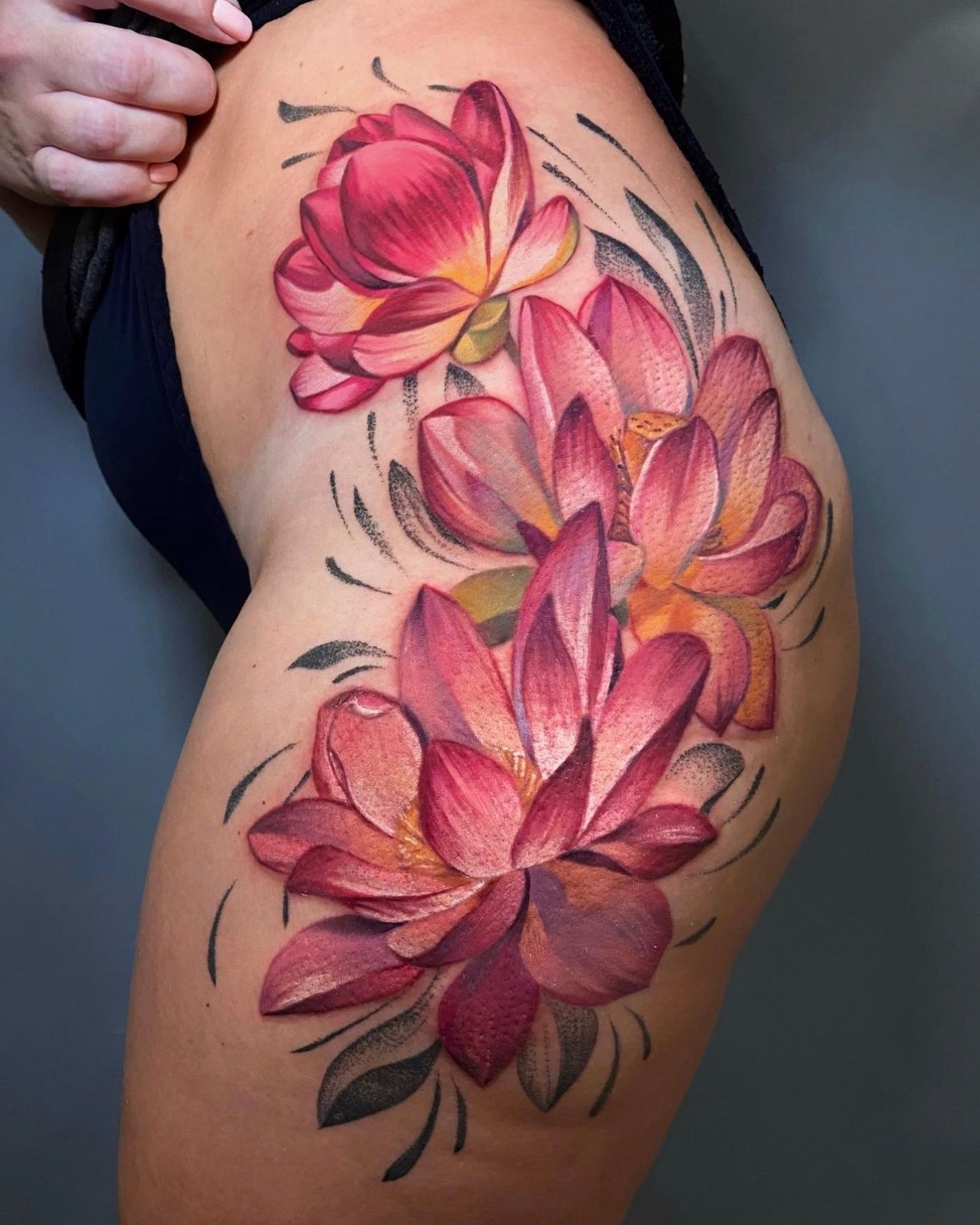 The Hive – Sky Coyote – Full Color Tattoo – Watercolor Tattoo – Black and Grey Tattoo – Floral Tattoo – Delicate Tattoo – Flower Tattoo – Feminine Tattoo