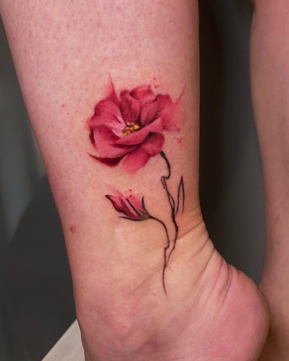 The Hive – Sky Coyote – Full Color Tattoo – Watercolor Tattoo – Black and Grey Tattoo – Floral Tattoo – Delicate Tattoo – Flower Tattoo – Feminine Tattoo