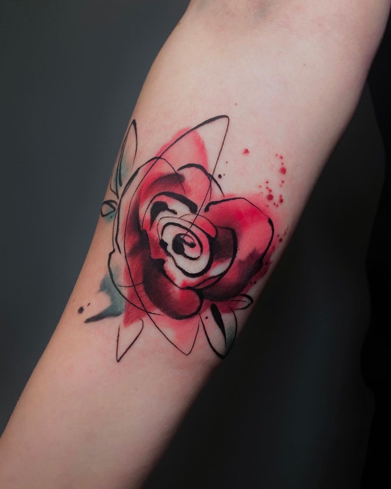 The Hive – Sky Coyote – Full Color Tattoo – Watercolor Tattoo – Black and Grey Tattoo – Floral Tattoo – Delicate Tattoo – Flower Tattoo – Feminine Tattoo
