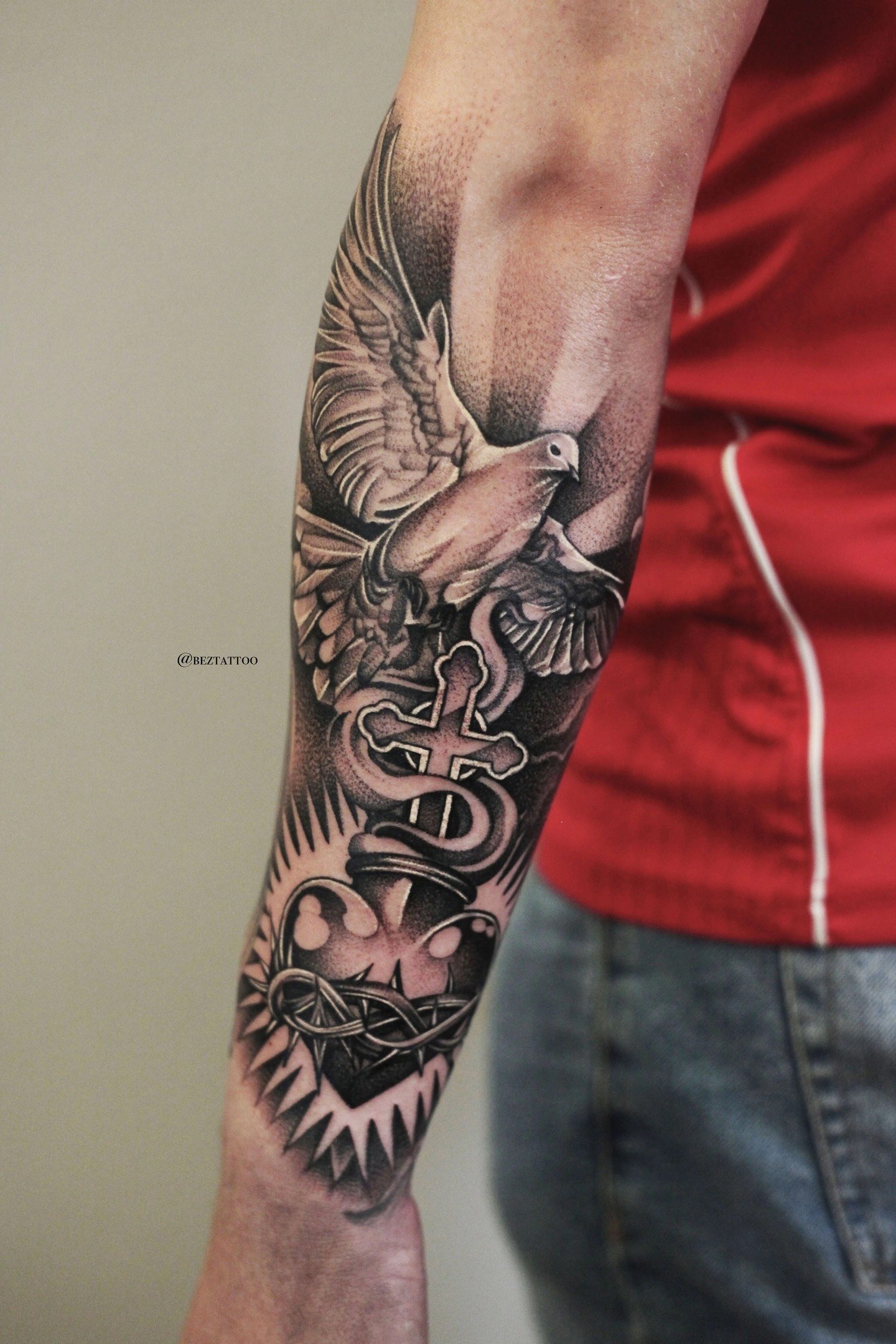 The Hive – Bez Tattoo – Black and Grey Tattoo – Realistic Tattoo – Realism Tattoo – Portrait Tattoo – Mythology Tattoo – Greek Tattoo